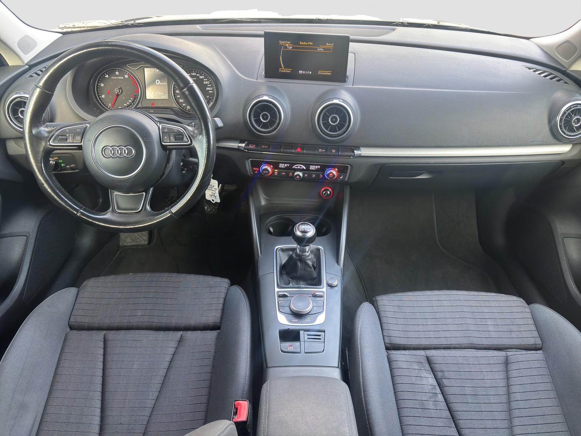 AUDI A3 Sportback 1.4 TFSI Ambition-image-3
