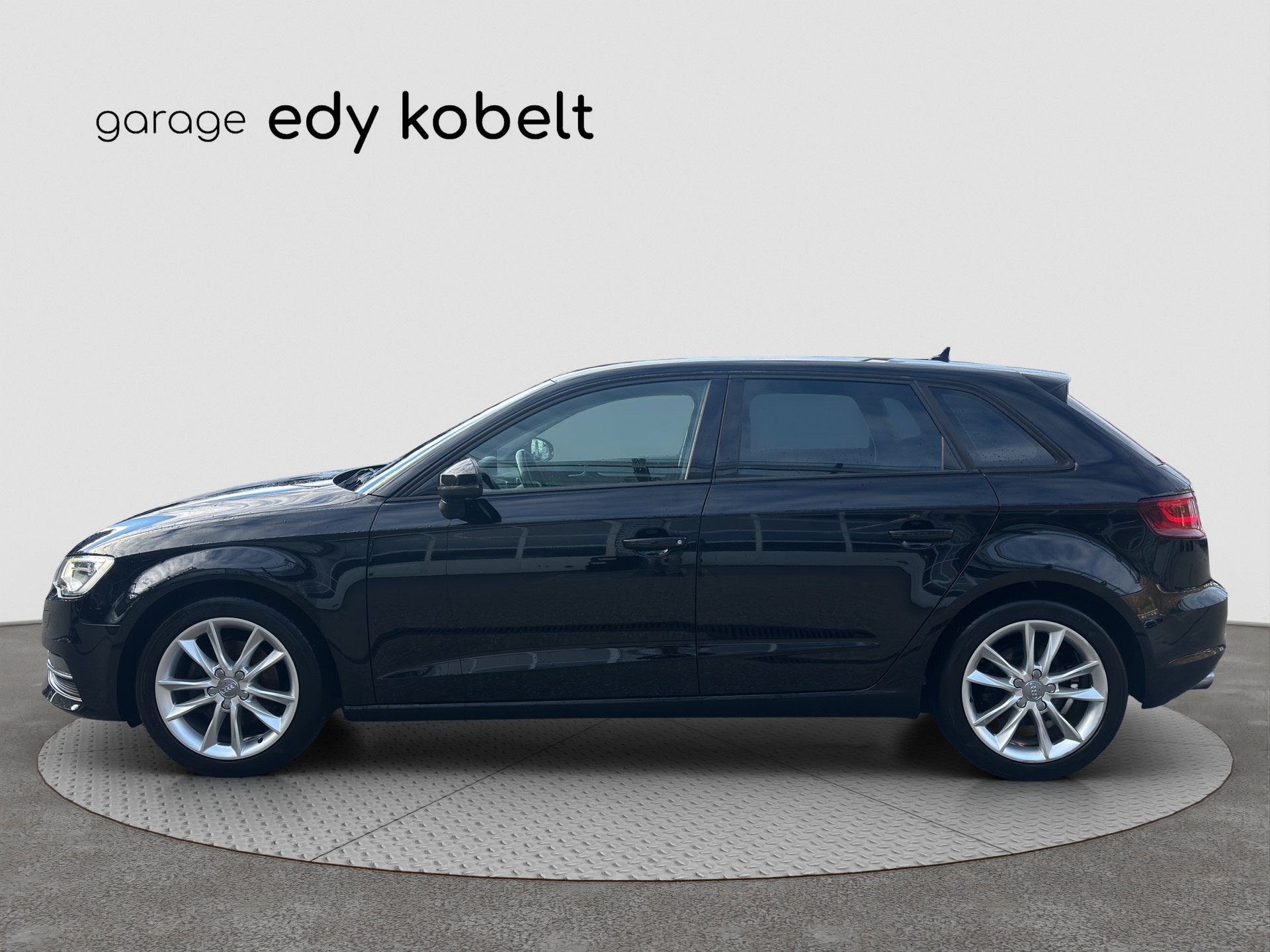 AUDI A3 Sportback 1.4 TFSI Ambition-image-1