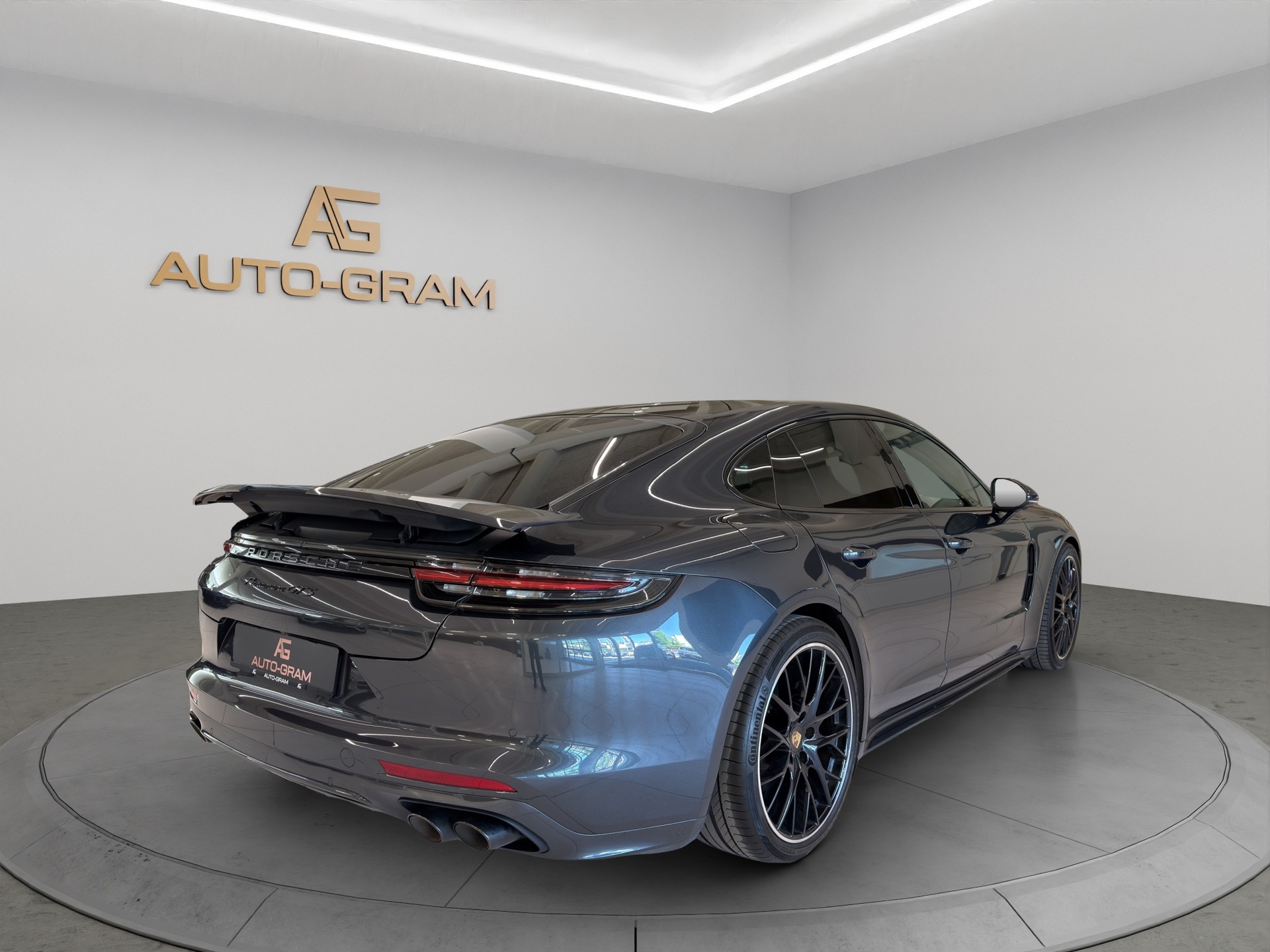 PORSCHE Panamera GTS PDK-image-4