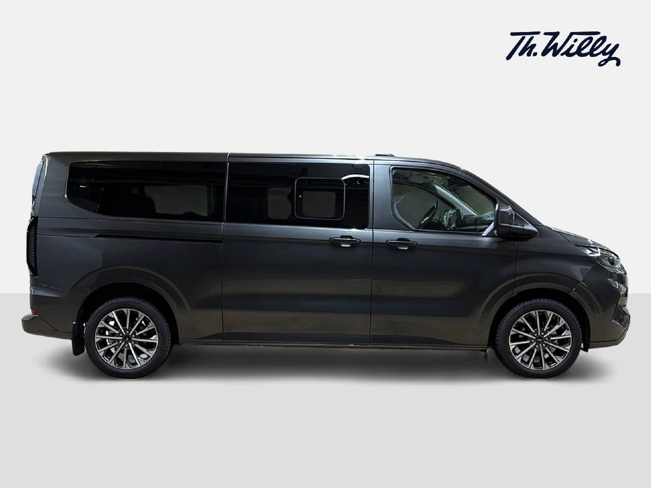 FORD Tourneo Custom 320 L2 2.0 EcoBlue 170 Titanium-image-5