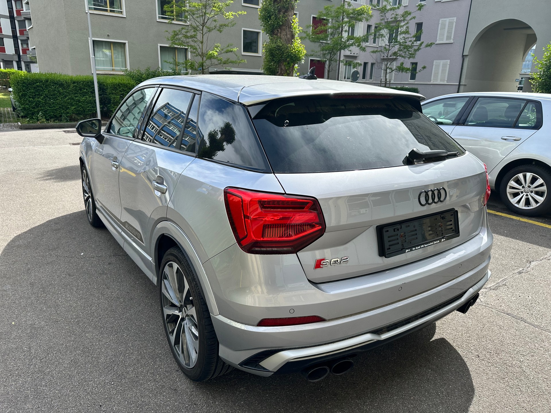 AUDI SQ2 TFSI quattro S-tronic-image-4