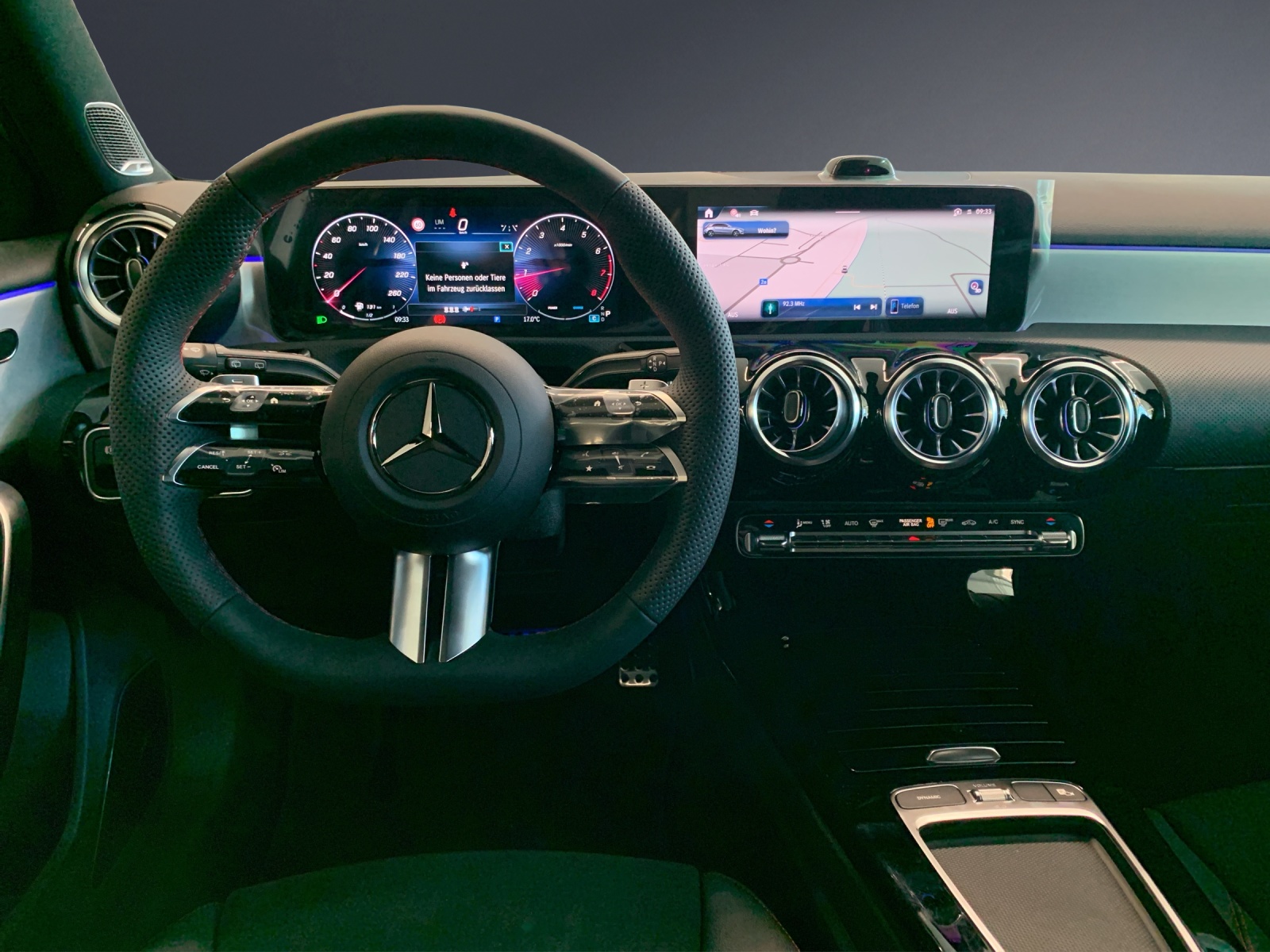 MERCEDES-BENZ A 200 Berline Compacte Night Star-image-8