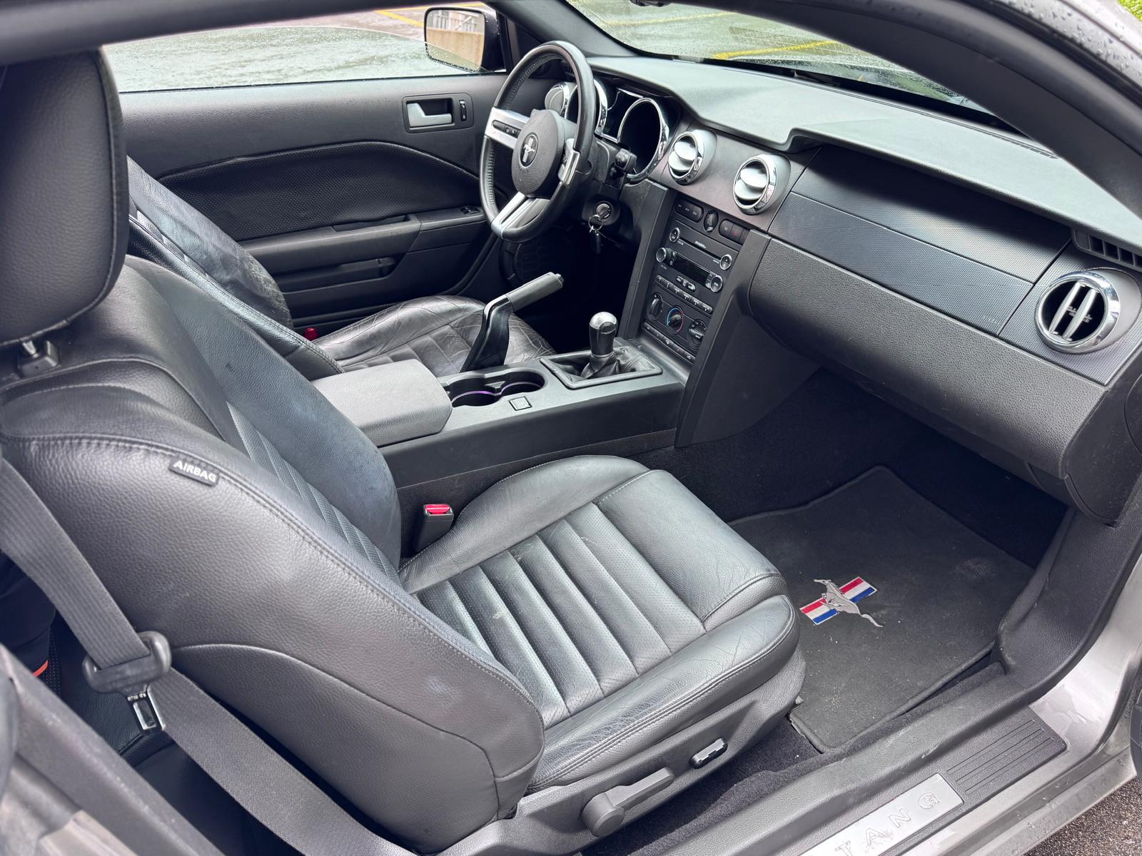 FORD Mustang 4.6 GT-image-10