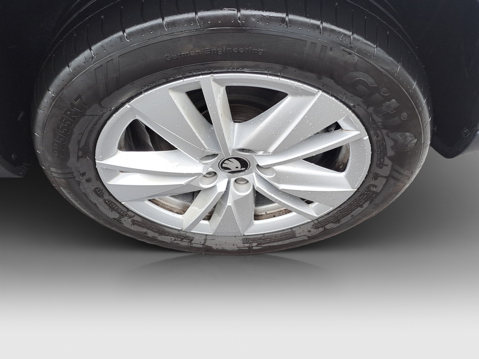 SKODA Karoq 2.0 TDI CR Selection 4x4 DSG-image-14
