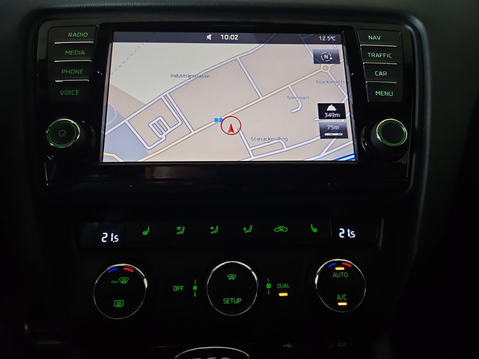 SKODA Octavia Combi 2.0 TSI RS DSG-image-12