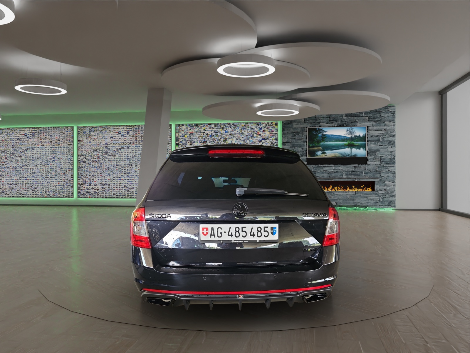 SKODA Octavia Combi 2.0 TSI RS DSG-image-2