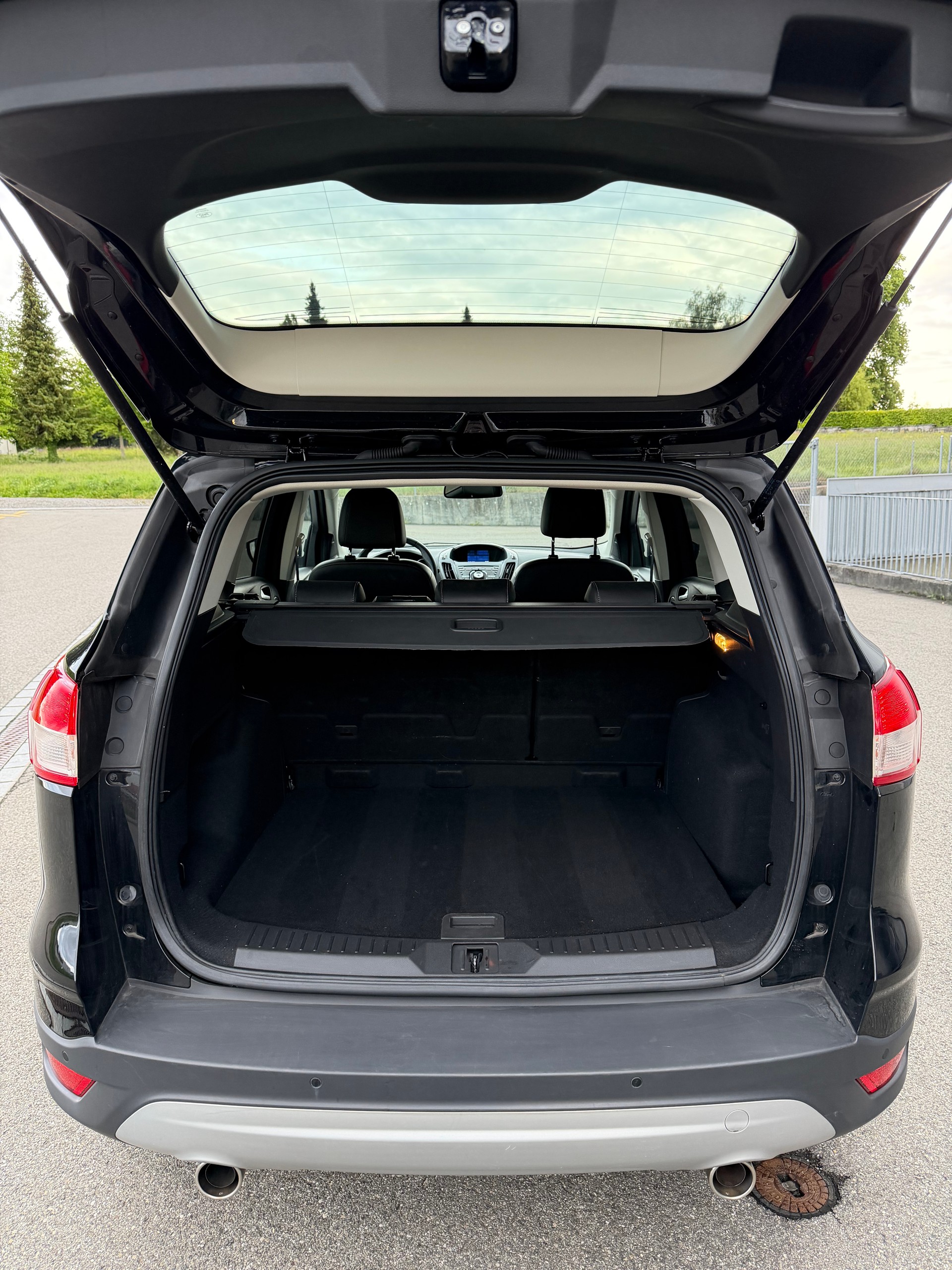 FORD Kuga 2.0 TDCi Titanium 4WD PowerShift-image-10
