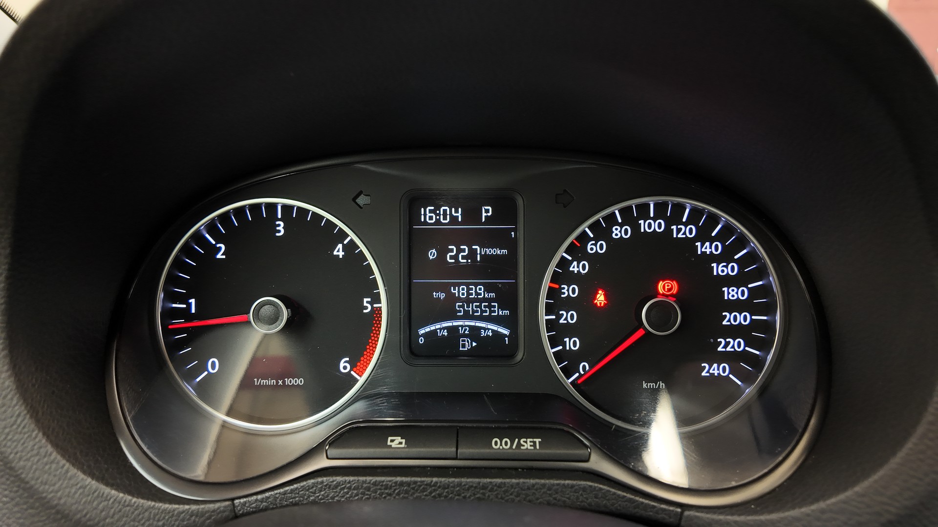 VW Polo 1.6 TDI Comfortline DSG-image-18
