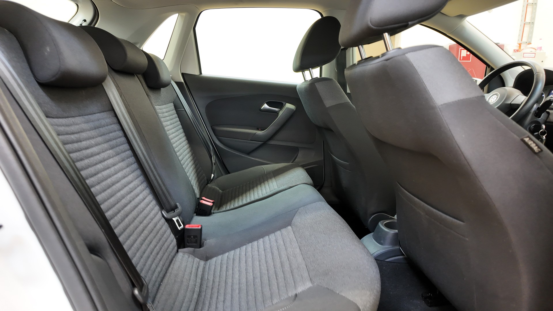 VW Polo 1.6 TDI Comfortline DSG-image-16
