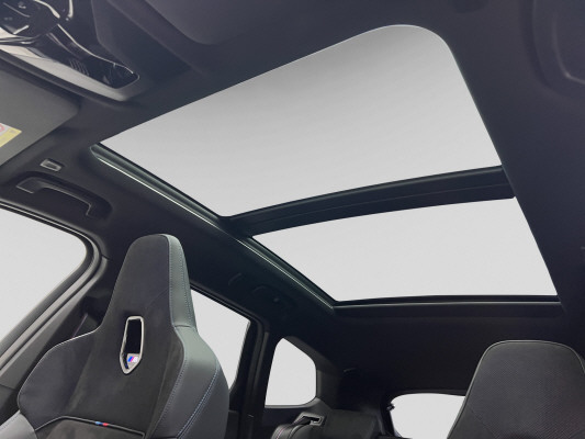 BMW X1 M35i xDrive-image-9