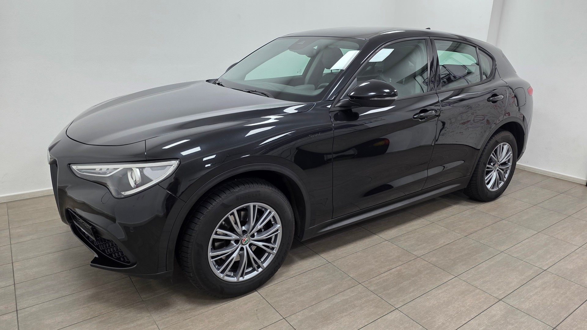 ALFA ROMEO Stelvio 2.0 Sprint Q4 Q4 Automatic-image-7