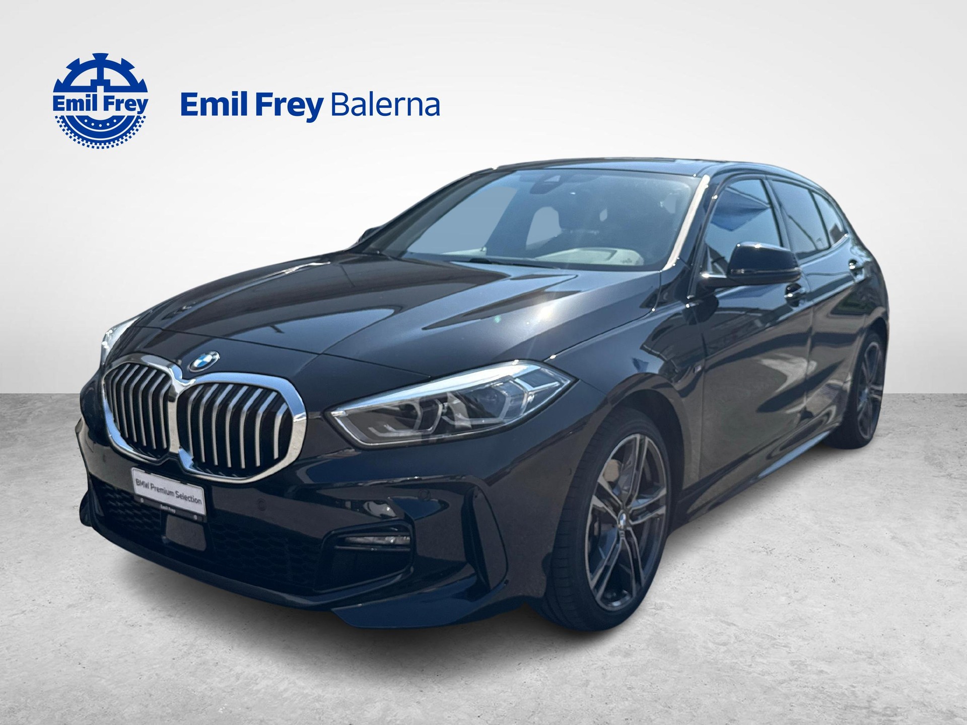 BMW 120d xDrive-image-0