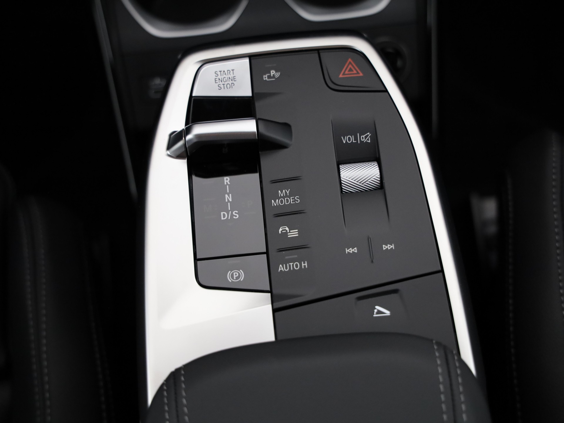 BMW X1 30e xDrive-image-18