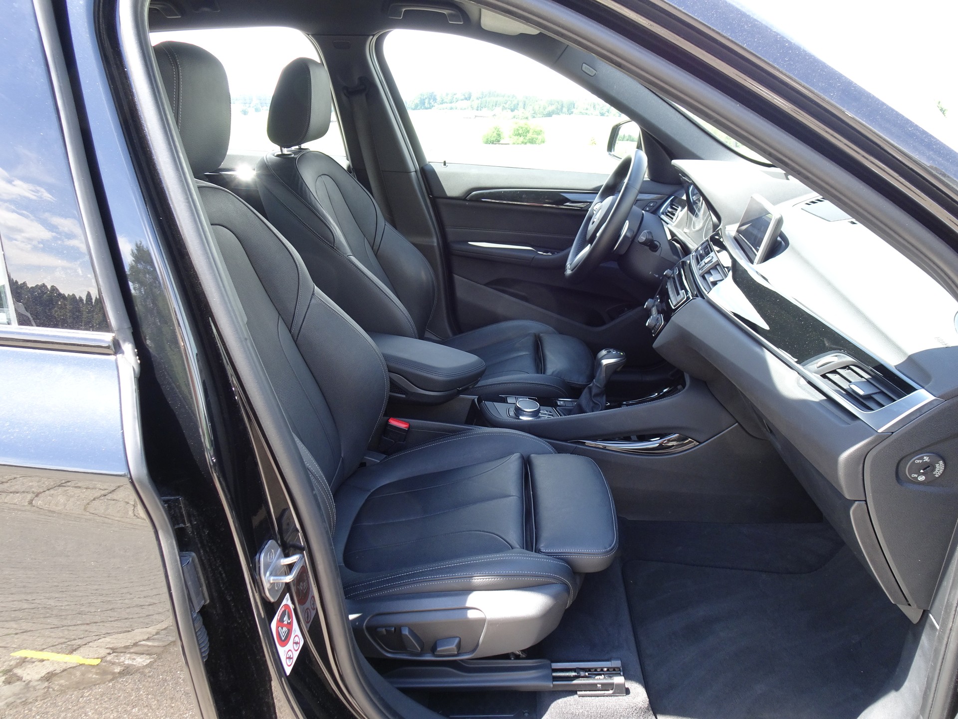 BMW X1 xDrive 25i M Sport Steptronic-image-6