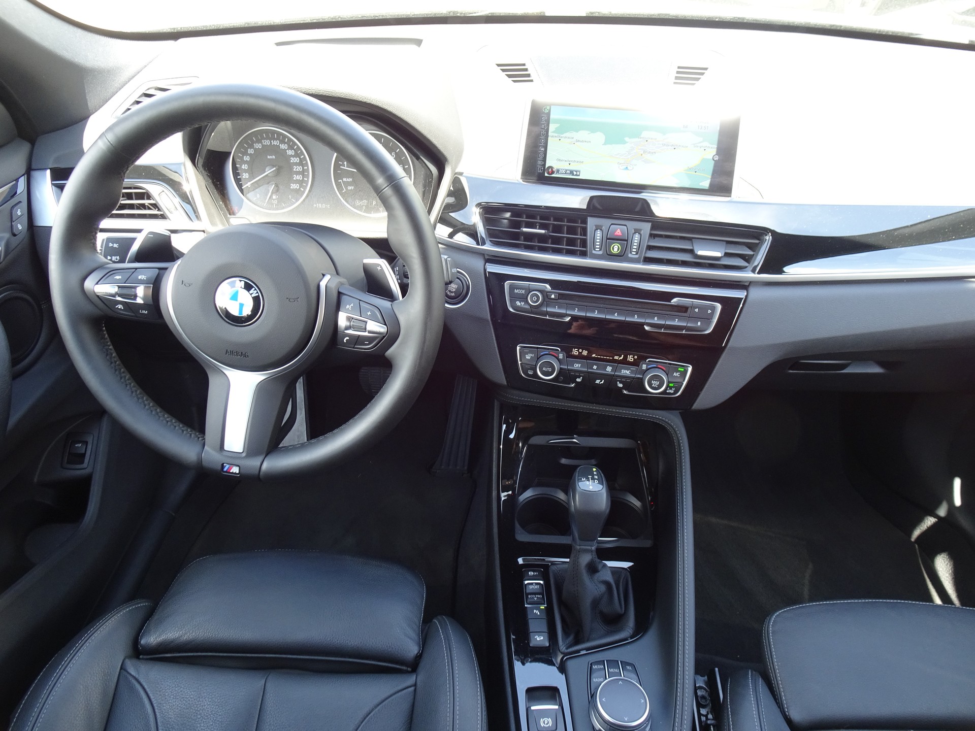 BMW X1 xDrive 25i M Sport Steptronic-image-7
