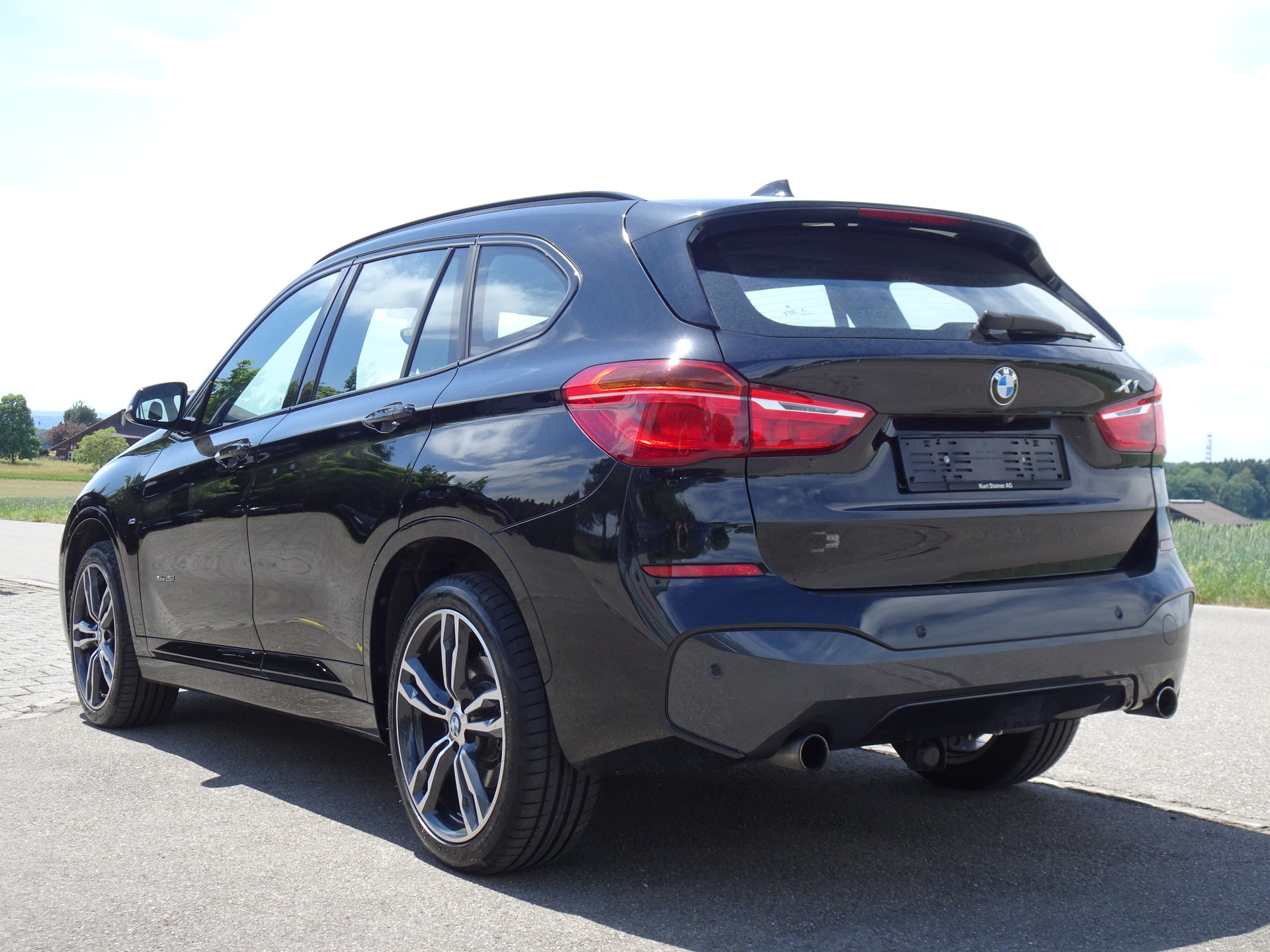 BMW X1 xDrive 25i M Sport Steptronic-image-2