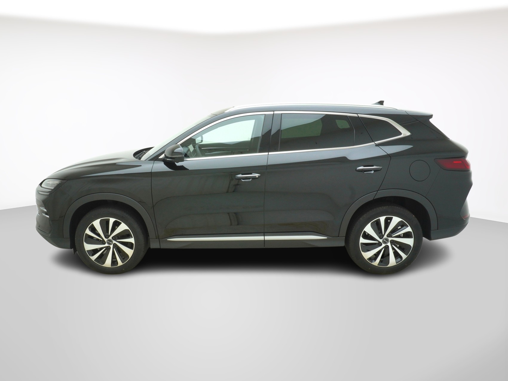 BYD Seal U DM-i Design AWD-image-1