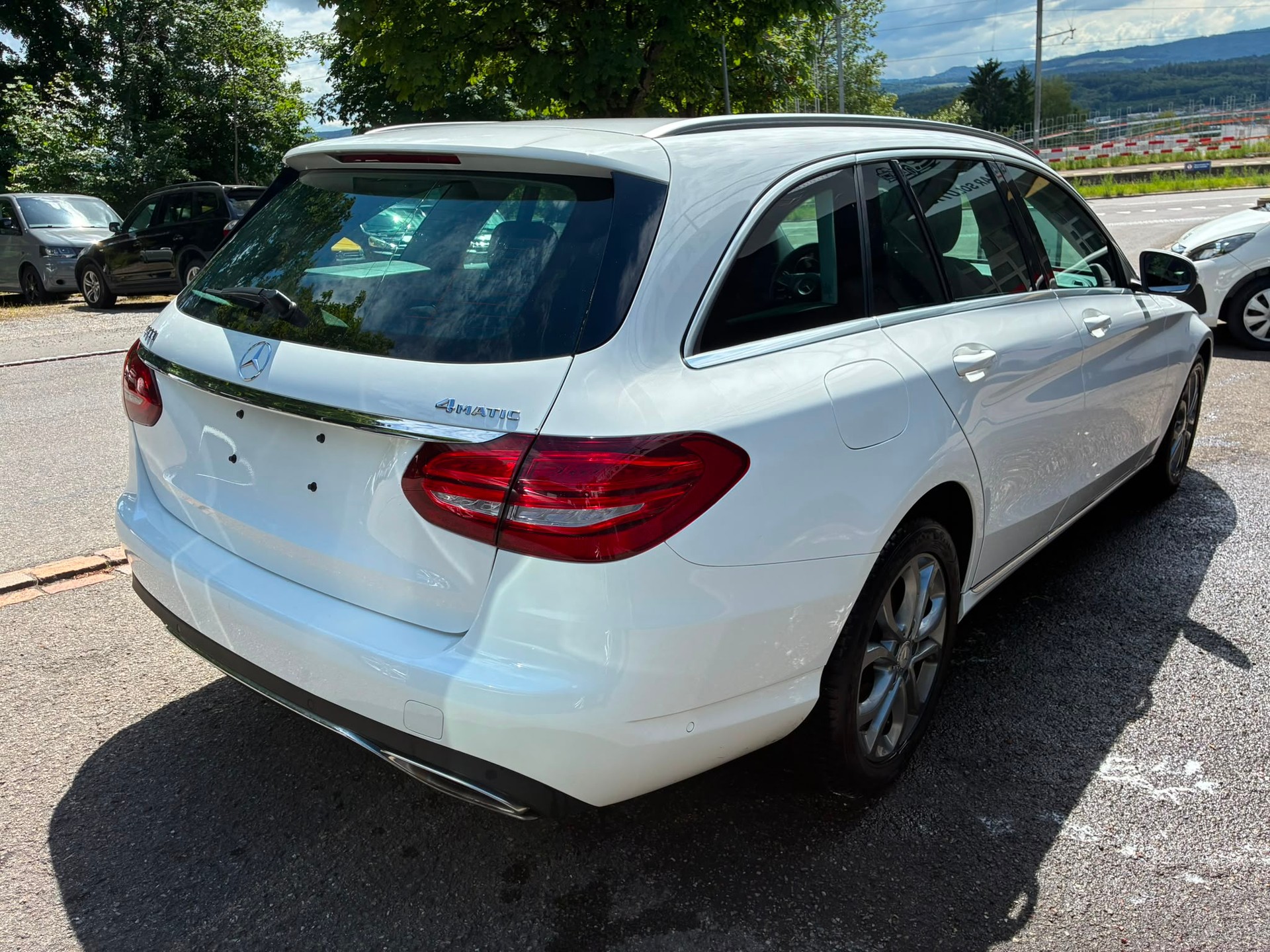 MERCEDES-BENZ C 200 4Matic 7G-Tronic-image-5