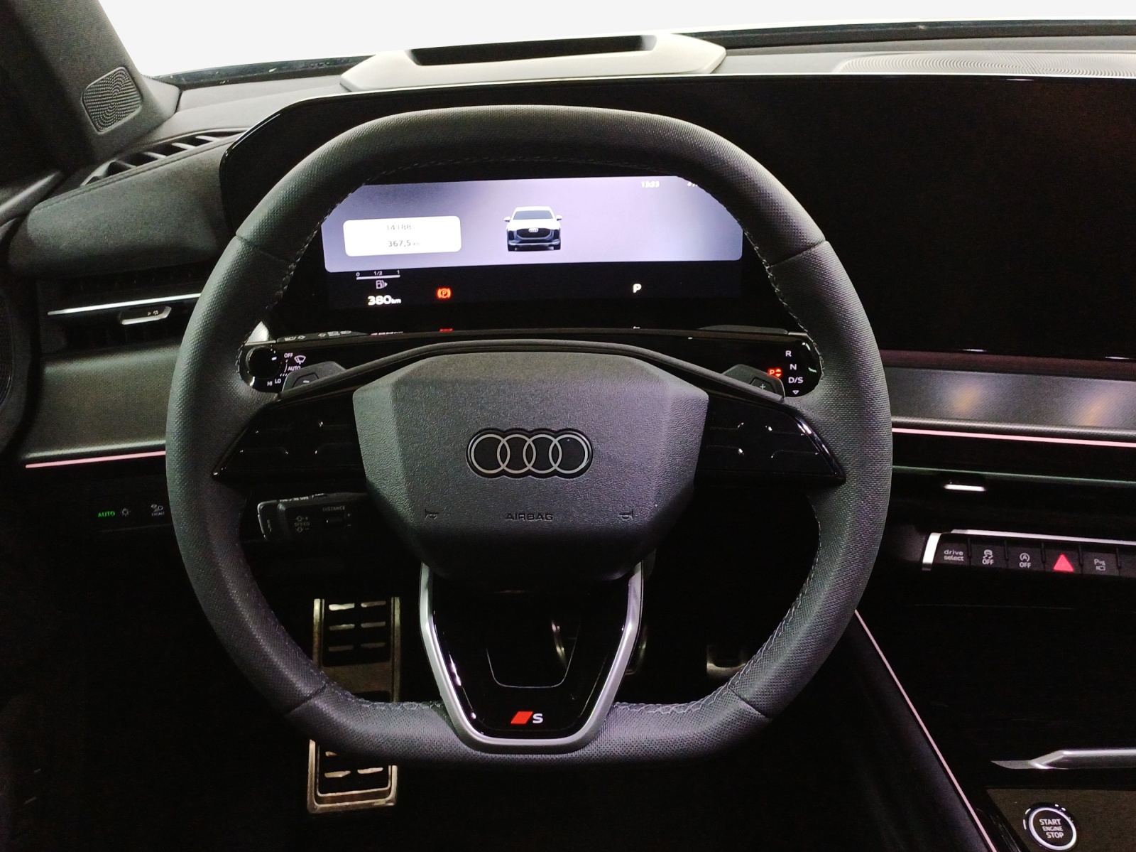 AUDI Q3 SUV TFSI quattro 195 kW S tronic-image-9