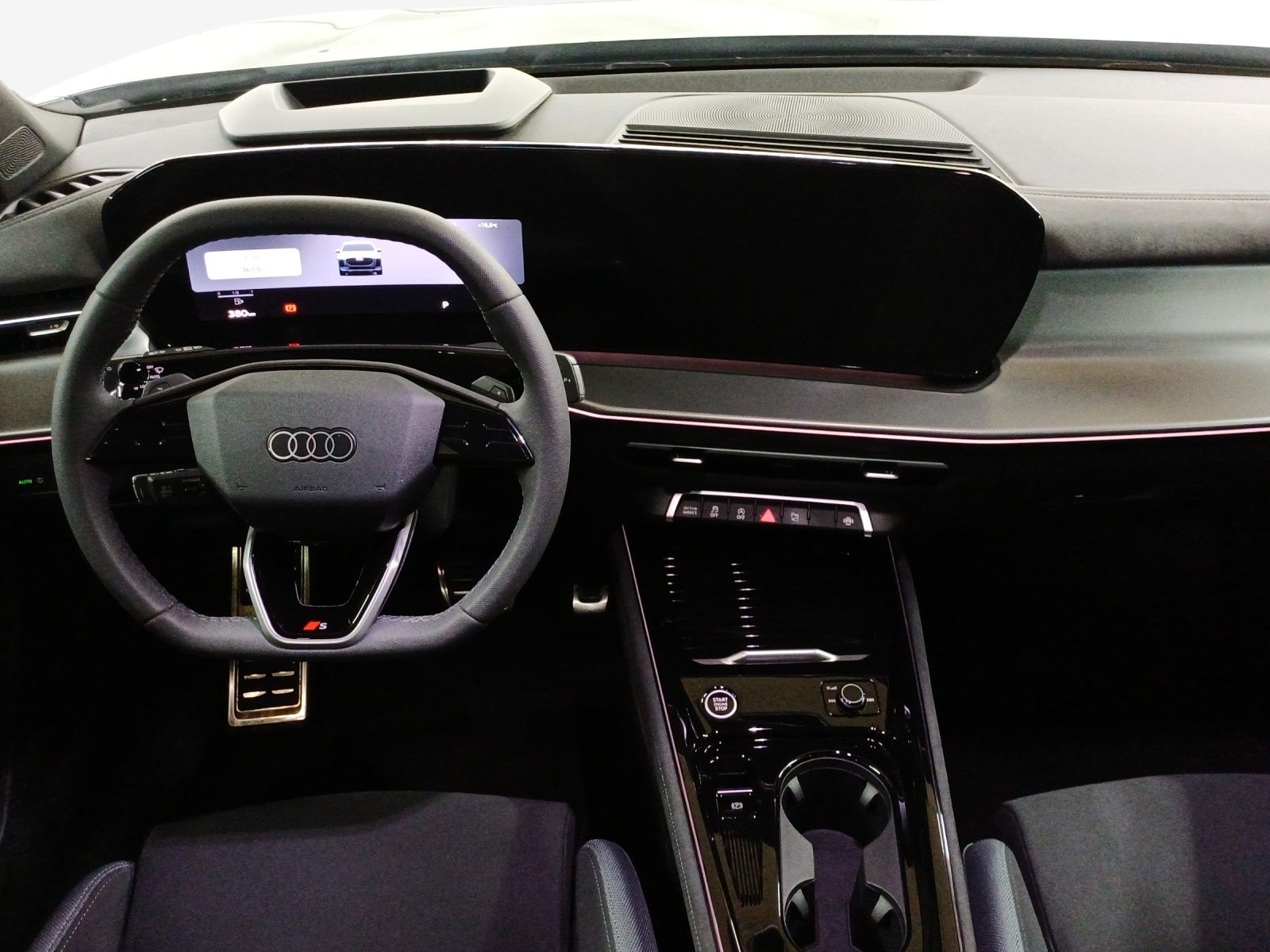 AUDI Q3 SUV TFSI quattro 195 kW S tronic-image-8