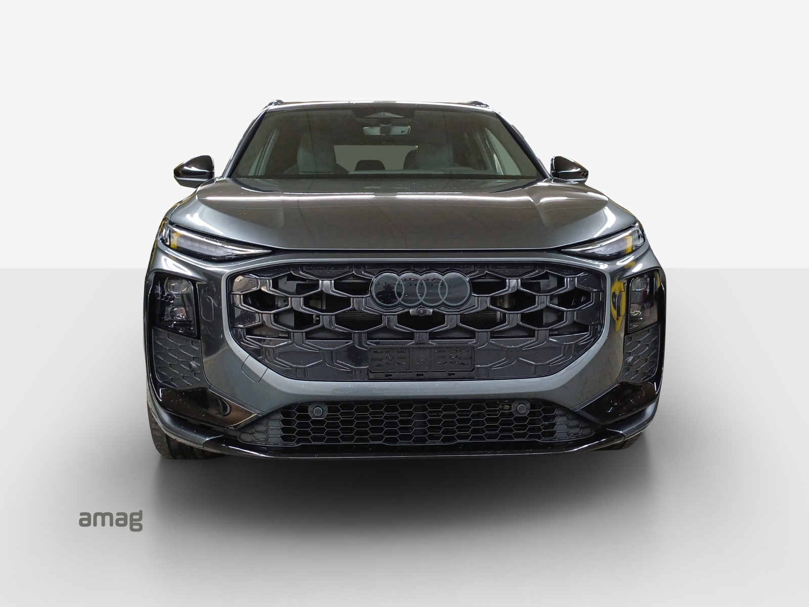 AUDI Q3 SUV TFSI quattro 195 kW S tronic-image-6