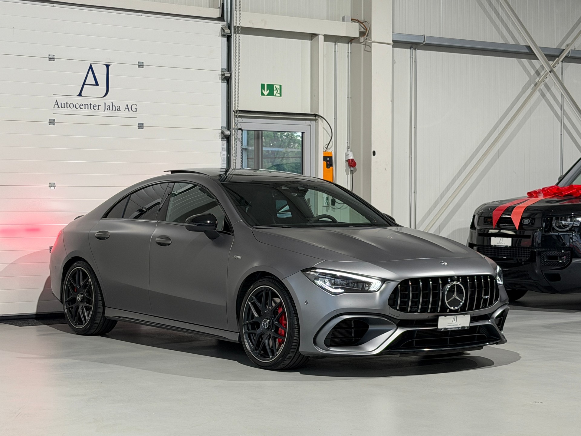 MERCEDES-BENZ CLA 45 S AMG 4Matic+ 8G-DCT - MAGNO GREYMATT-image-4
