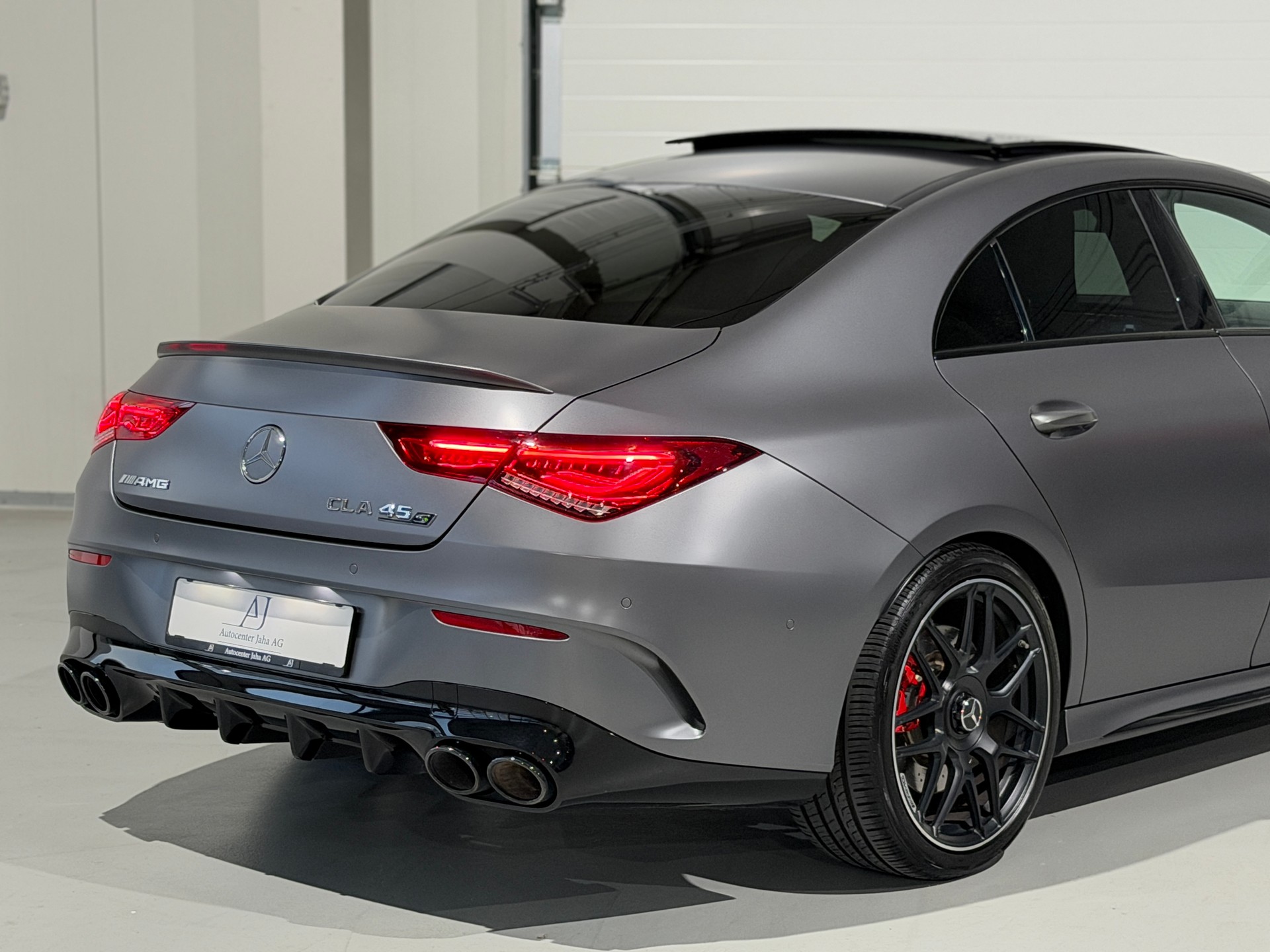 MERCEDES-BENZ CLA 45 S AMG 4Matic+ 8G-DCT - MAGNO GREYMATT-image-5