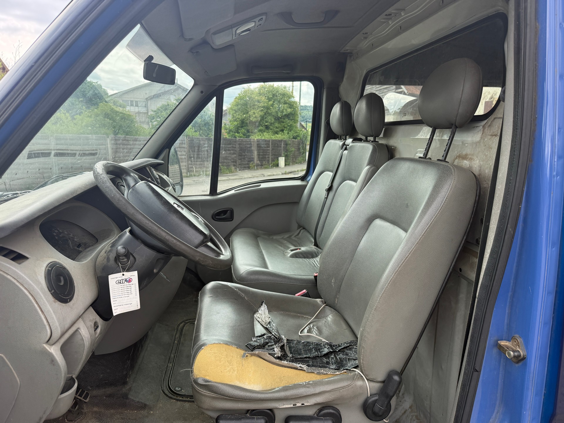 RENAULT Master T33 2.5dCi 2FL22U-image-10