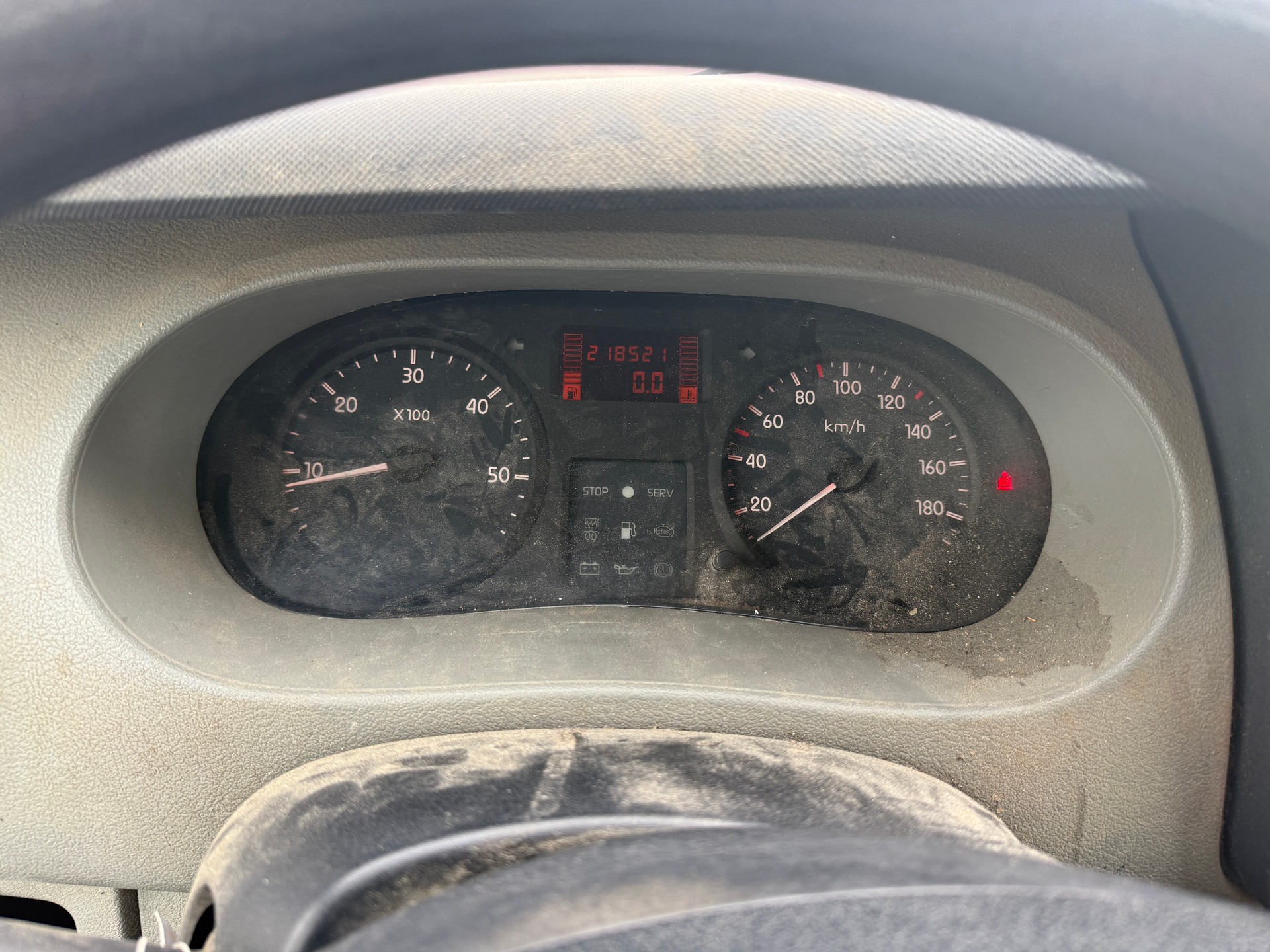 RENAULT Master T33 2.5dCi 2FL22U-image-11