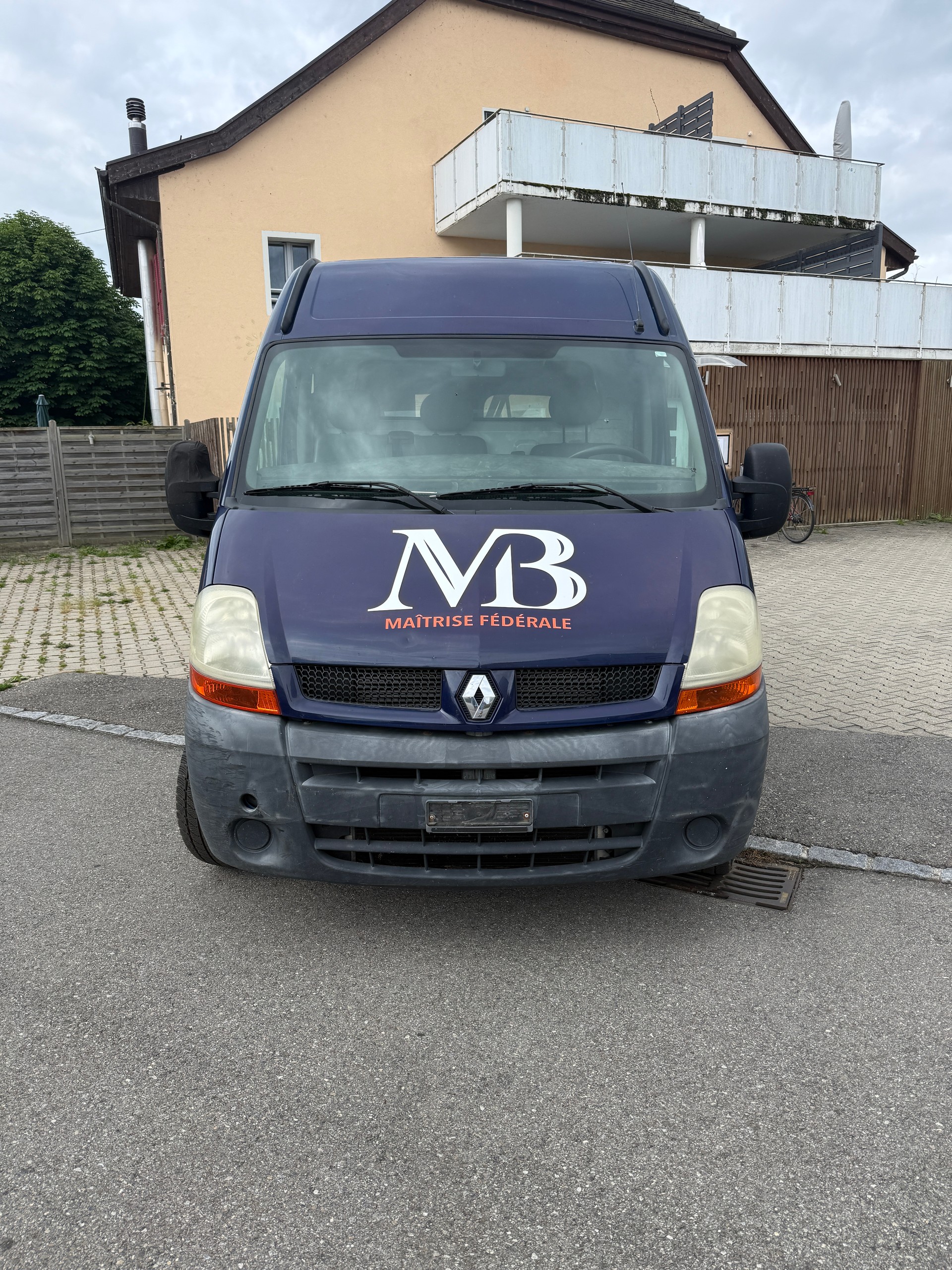RENAULT Master T33 2.5dCi 2FL22U-image-0