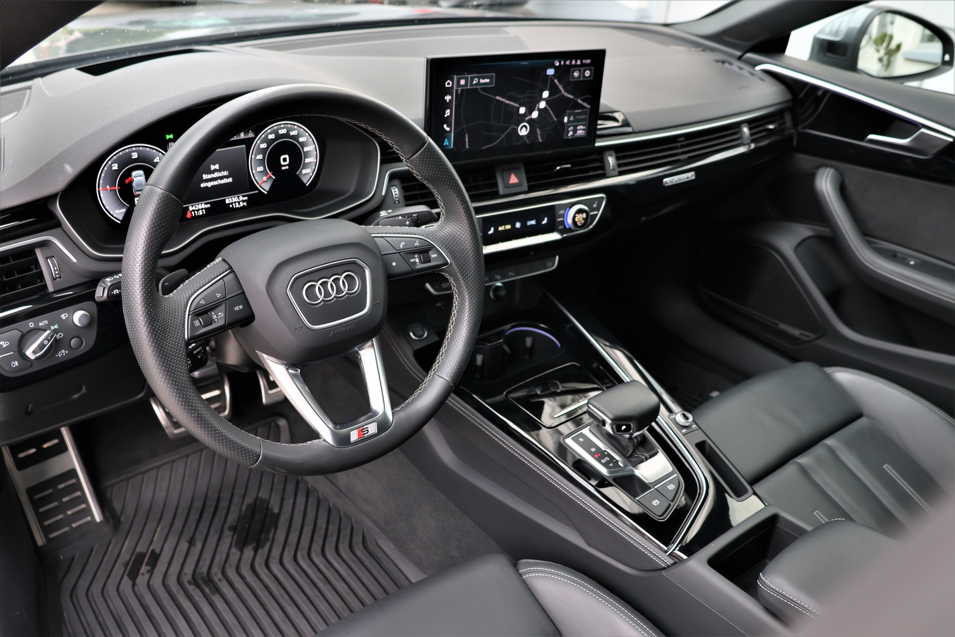 AUDI A5 Sportback 40 TDI S-Line Attraction quattro S-tronic (CH)-image-10