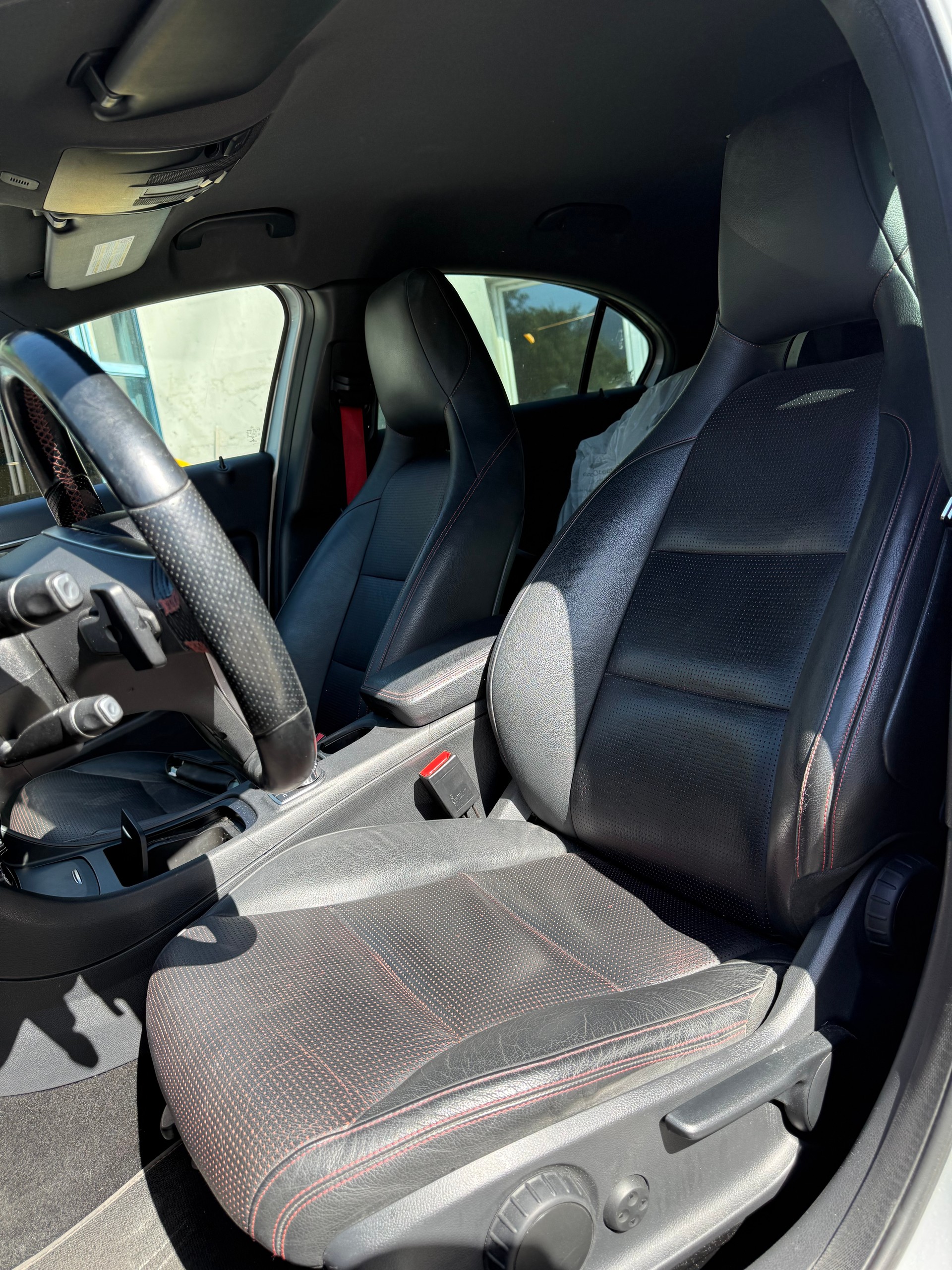MERCEDES-BENZ A 250 Sport 7G-DCT-image-10