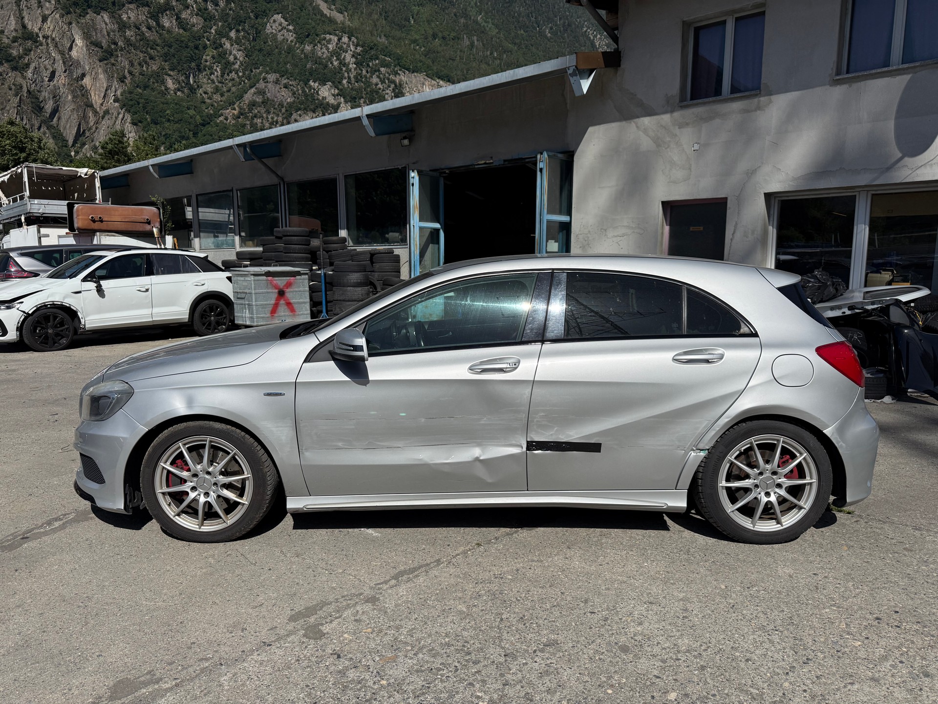 MERCEDES-BENZ A 250 Sport 7G-DCT-image-0