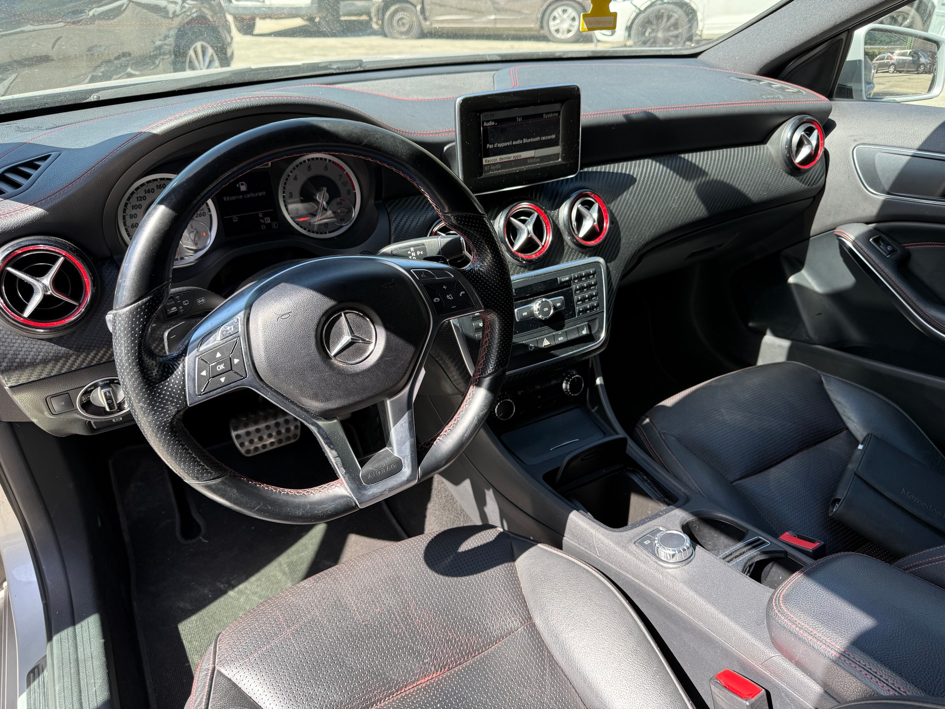 MERCEDES-BENZ A 250 Sport 7G-DCT-image-11