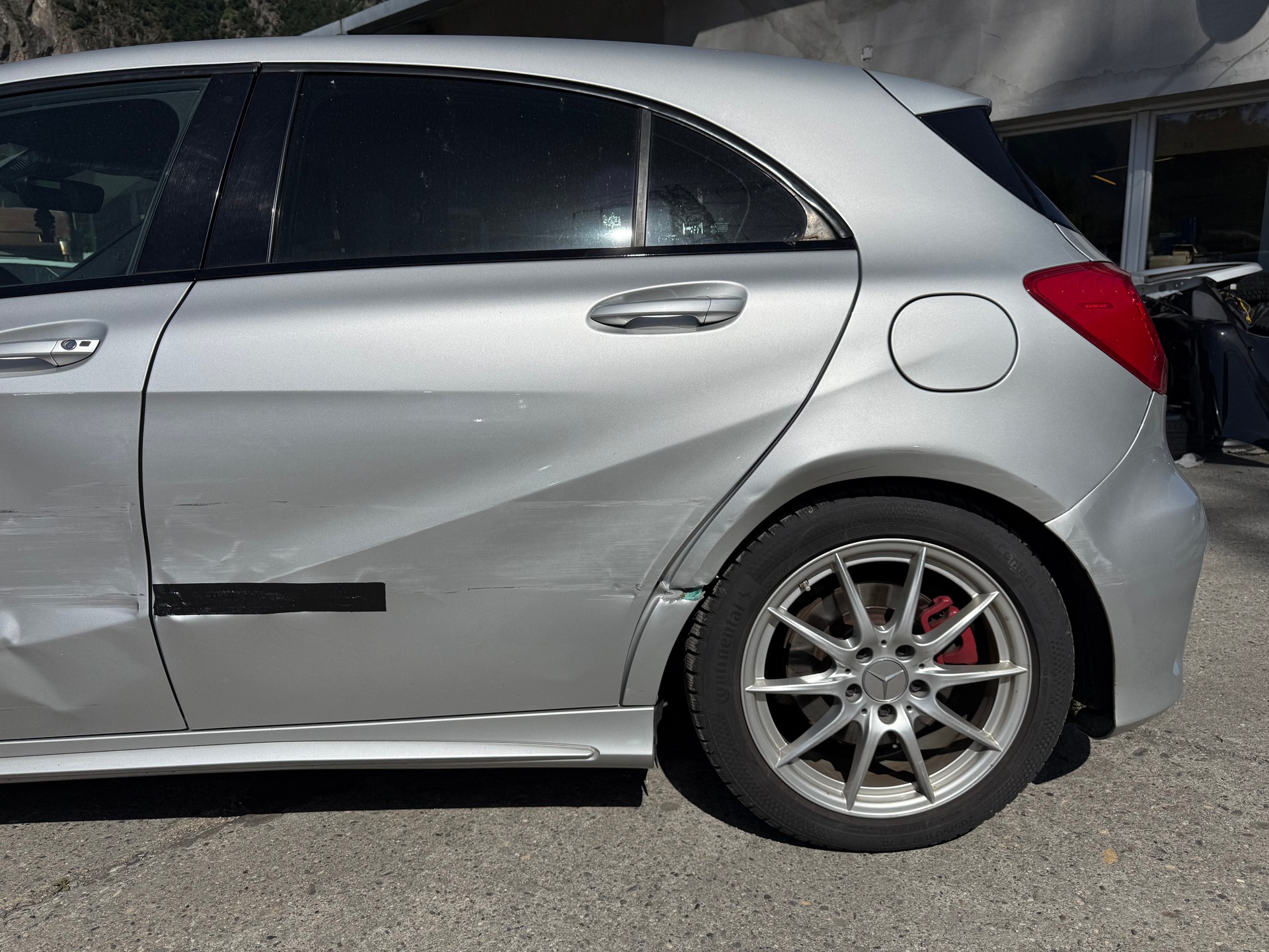 MERCEDES-BENZ A 250 Sport 7G-DCT-image-1