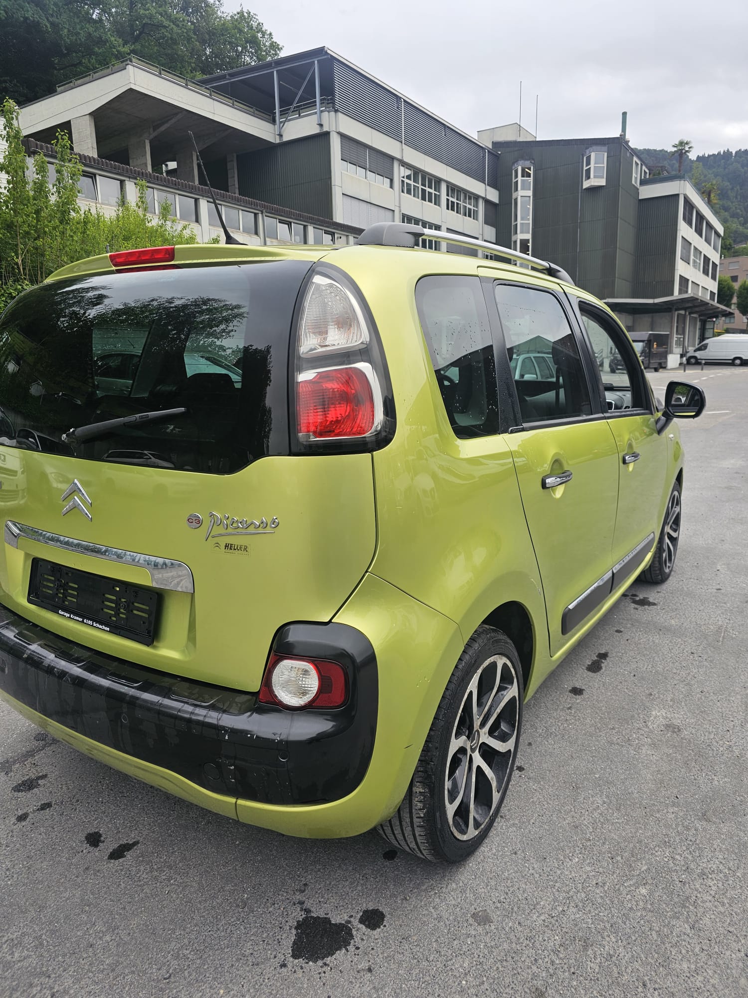 CITROEN C3 Picasso 1.6i 16V Séduction-image-2