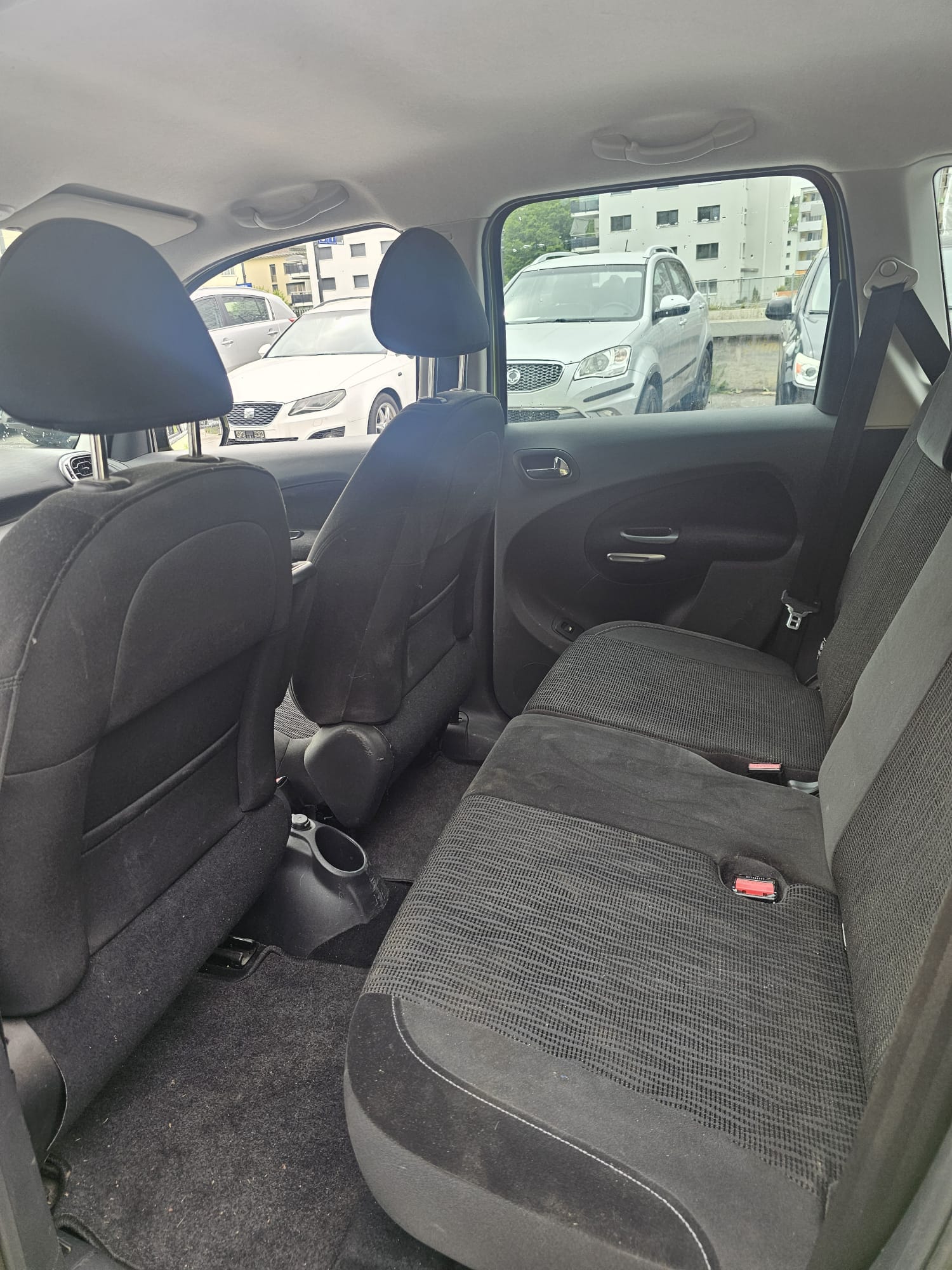 CITROEN C3 Picasso 1.6i 16V Séduction-image-11