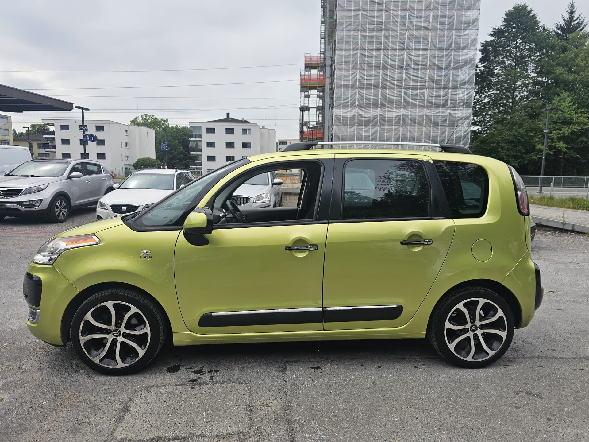 CITROEN C3 Picasso 1.6i 16V Séduction-image-5