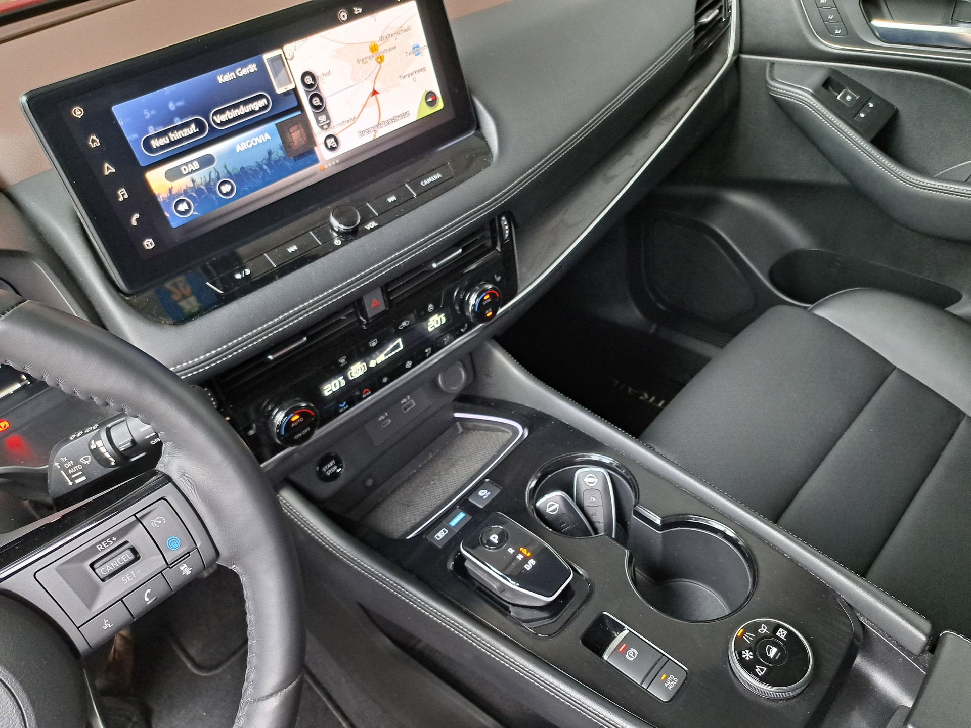 NISSAN X-Trail 1.5 VC-T e-Power 4WD 7 Sitze Tekna-image-12
