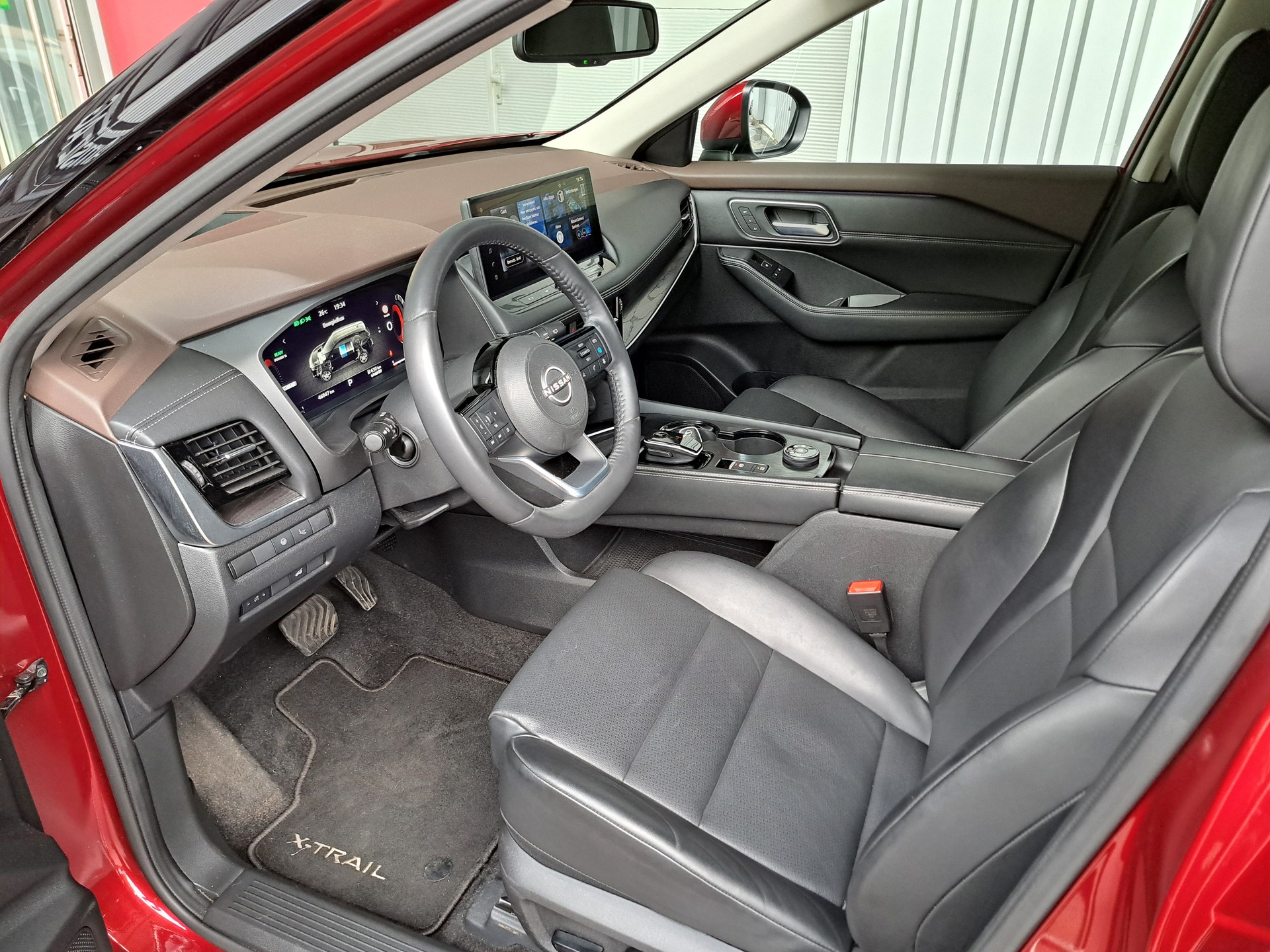 NISSAN X-Trail 1.5 VC-T e-Power 4WD 7 Sitze Tekna-image-9