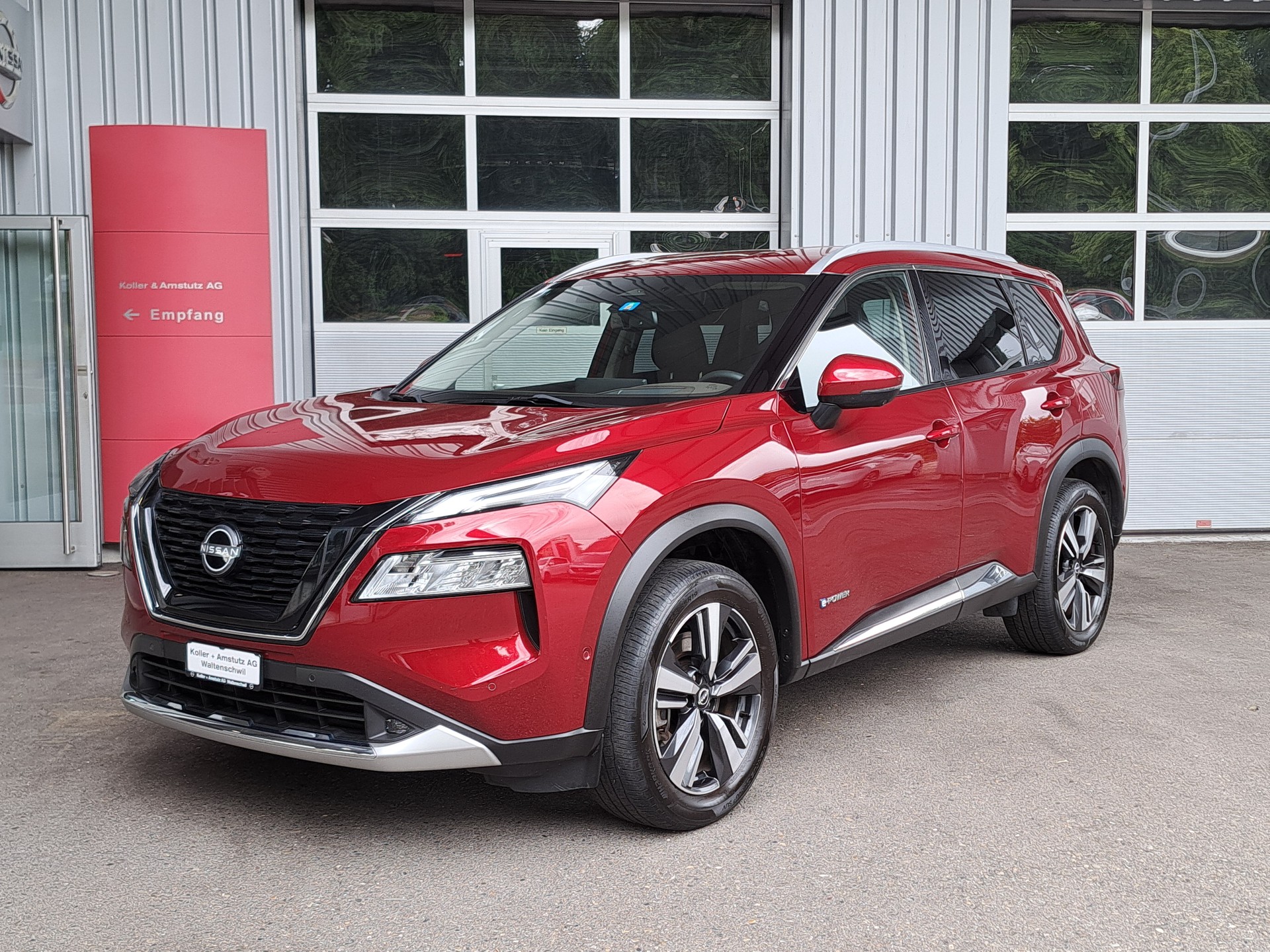 NISSAN X-Trail 1.5 VC-T e-Power 4WD 7 Sitze Tekna-image-0