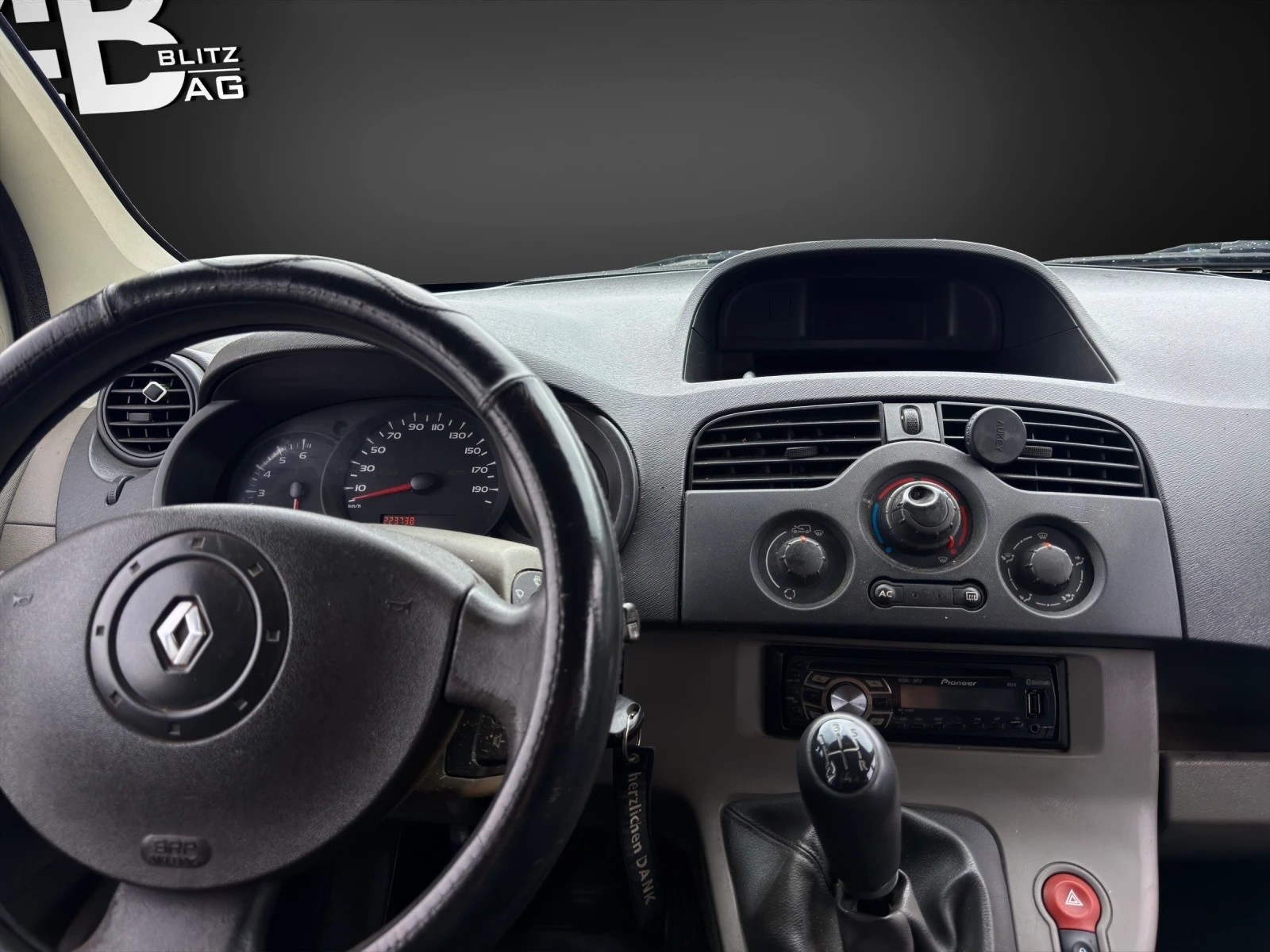 RENAULT Kangoo dCi 85-image-10