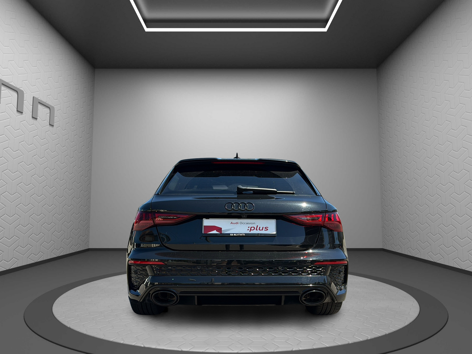 AUDI RS3 Sportback 2.5 TSI quattro S-tronic-image-4