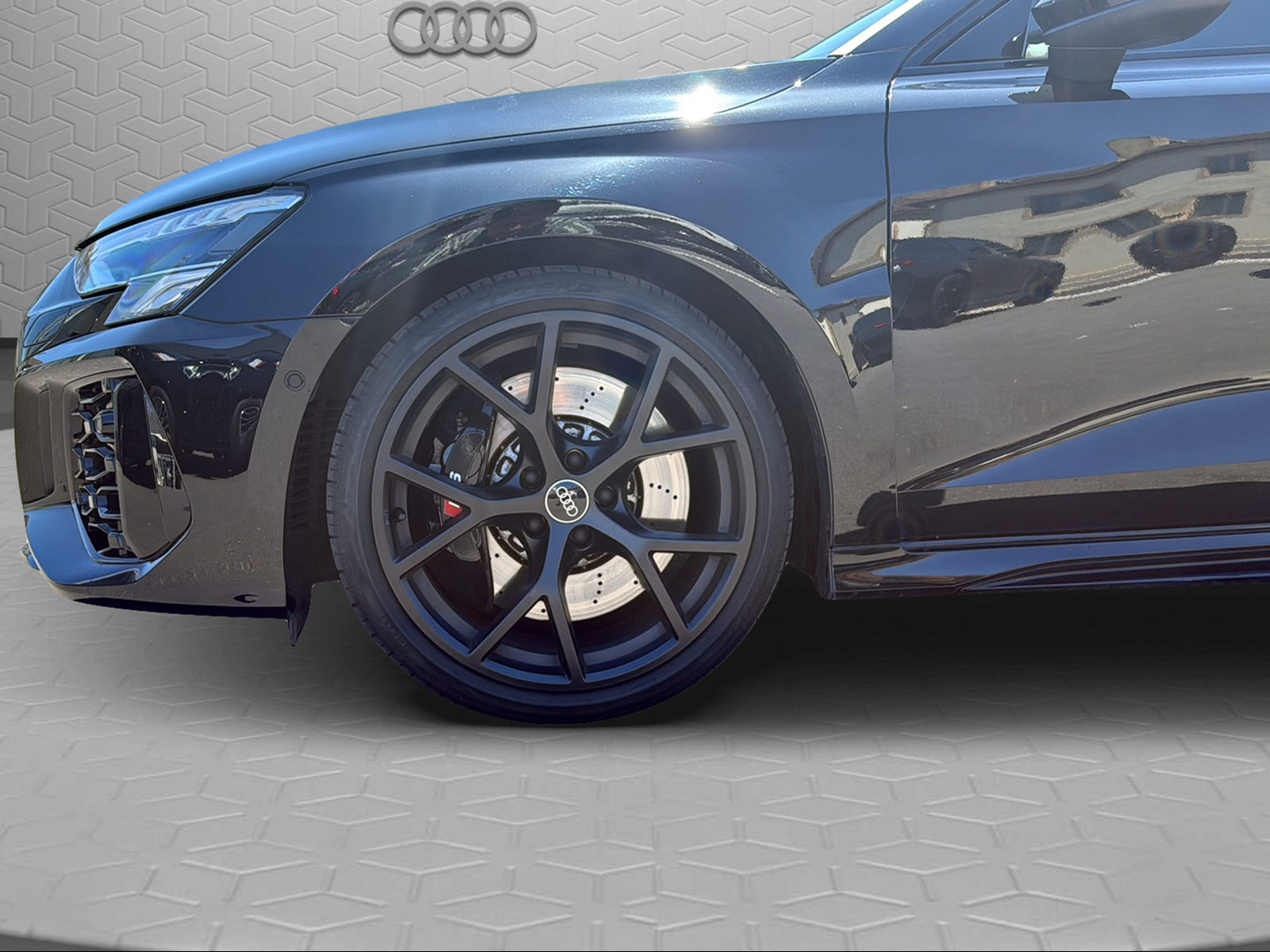 AUDI RS3 Sportback 2.5 TSI quattro S-tronic-image-8