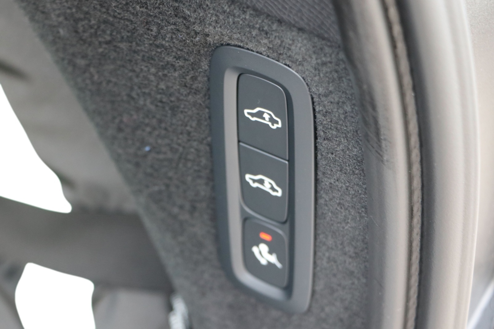 VOLVO XC90 T8 AWD PluginHybrid Dark Edition Geartronic-image-22