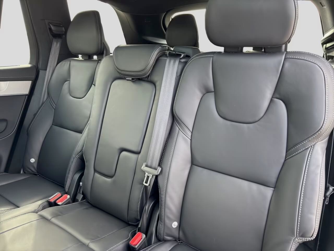 VOLVO XC90 T8 AWD PluginHybrid Dark Edition Geartronic-image-10