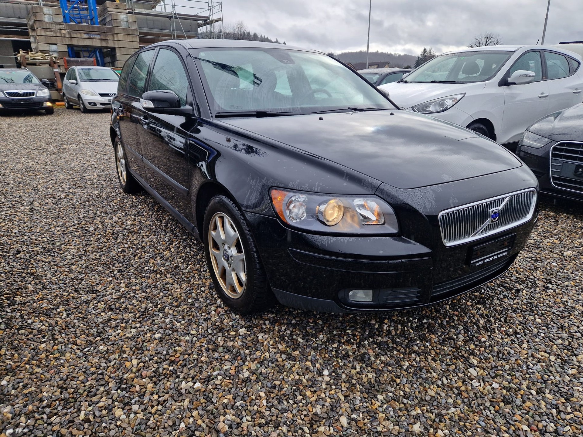 VOLVO V70 D5 AWD Momentum Geartronic-image-2