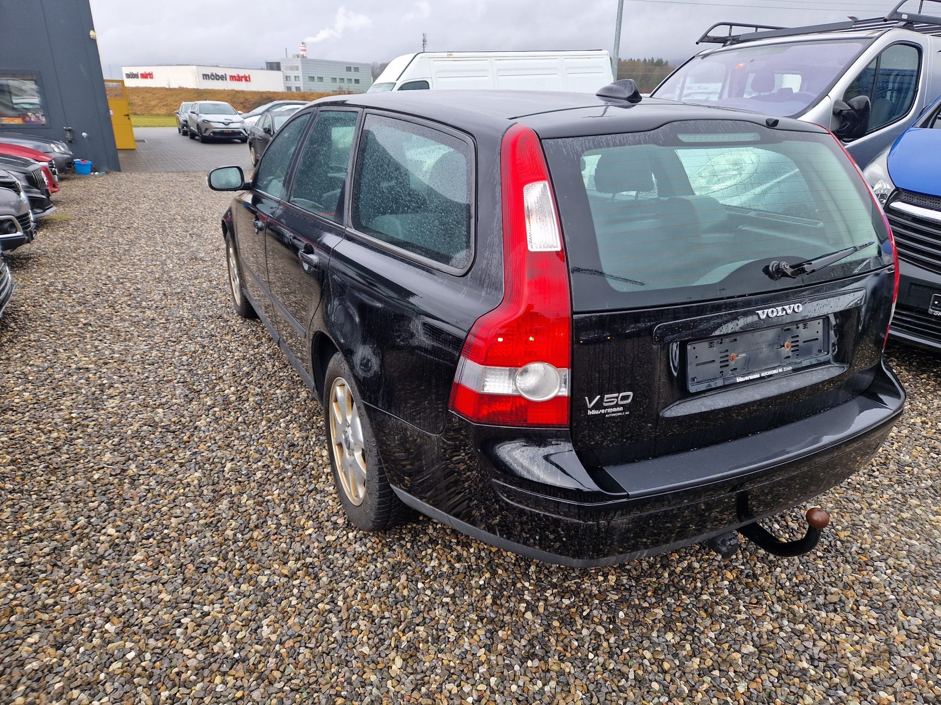 VOLVO V70 D5 AWD Momentum Geartronic-image-3