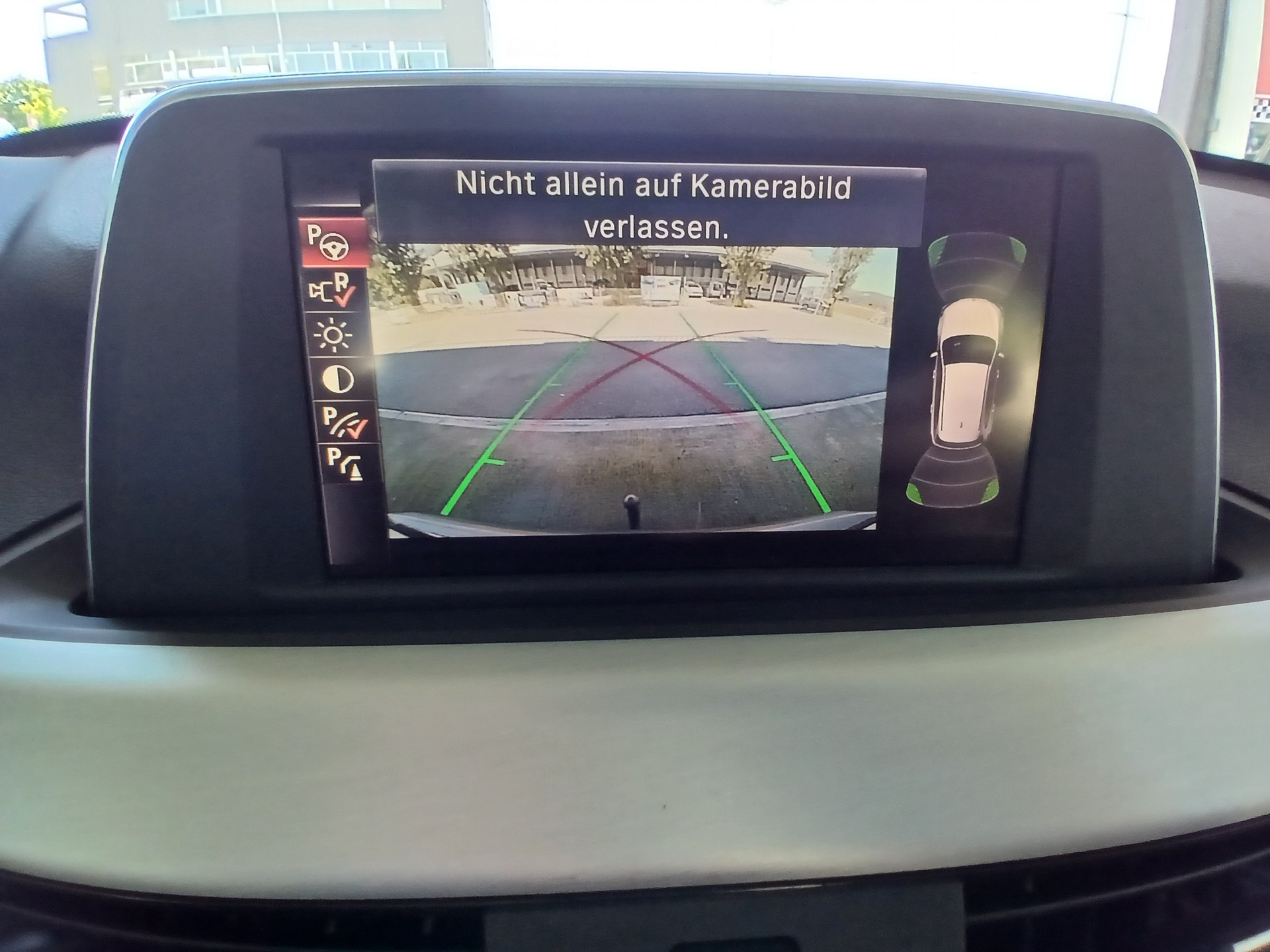 BMW X1 xDrive 20d xLine Steptronic-image-13