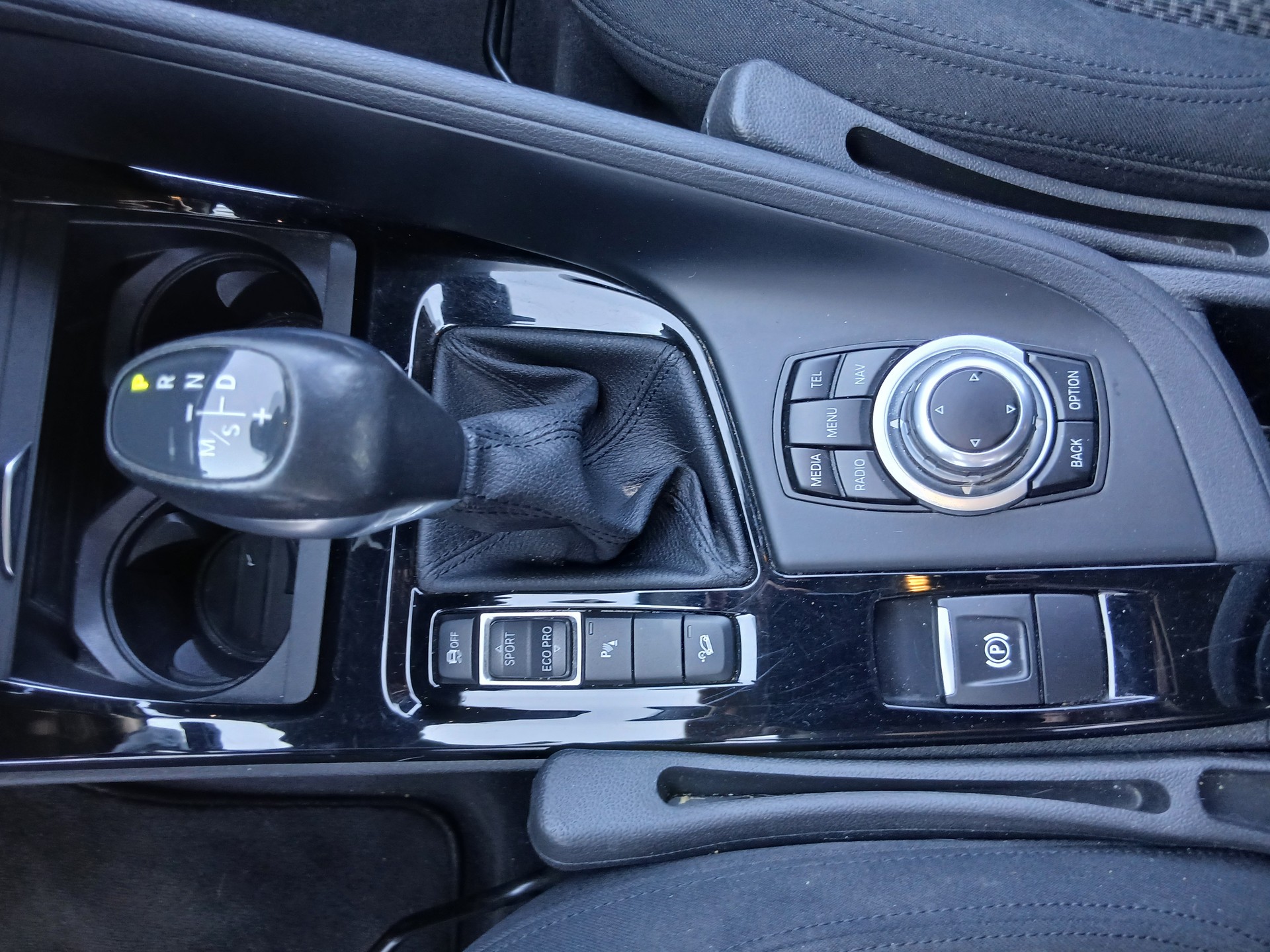 BMW X1 xDrive 20d xLine Steptronic-image-10